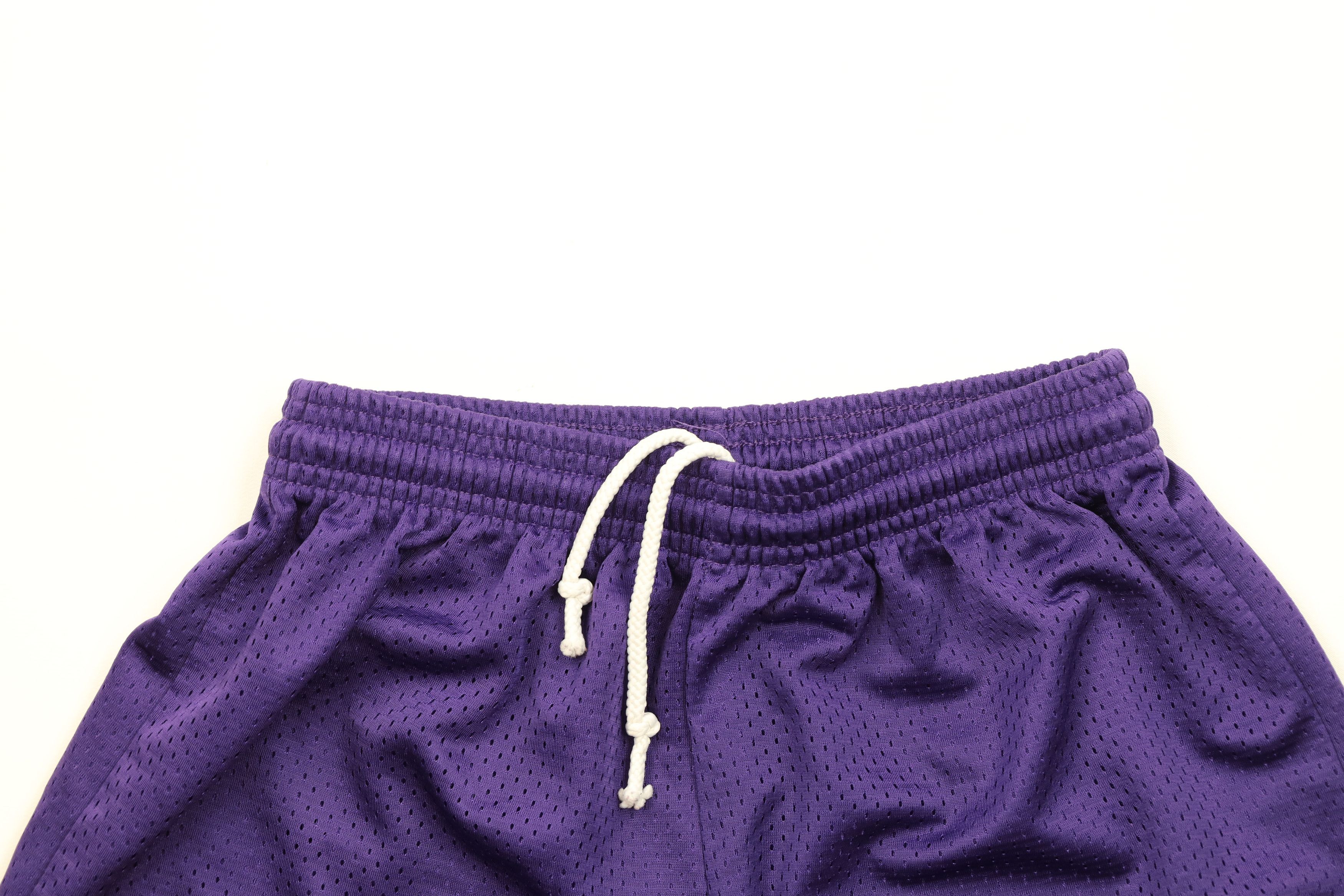 Vintage Vintage 90s Streetwear Above Knee Mesh Gym Basketball Shorts Size US 30 / EU 46 - 2 Thumbnail