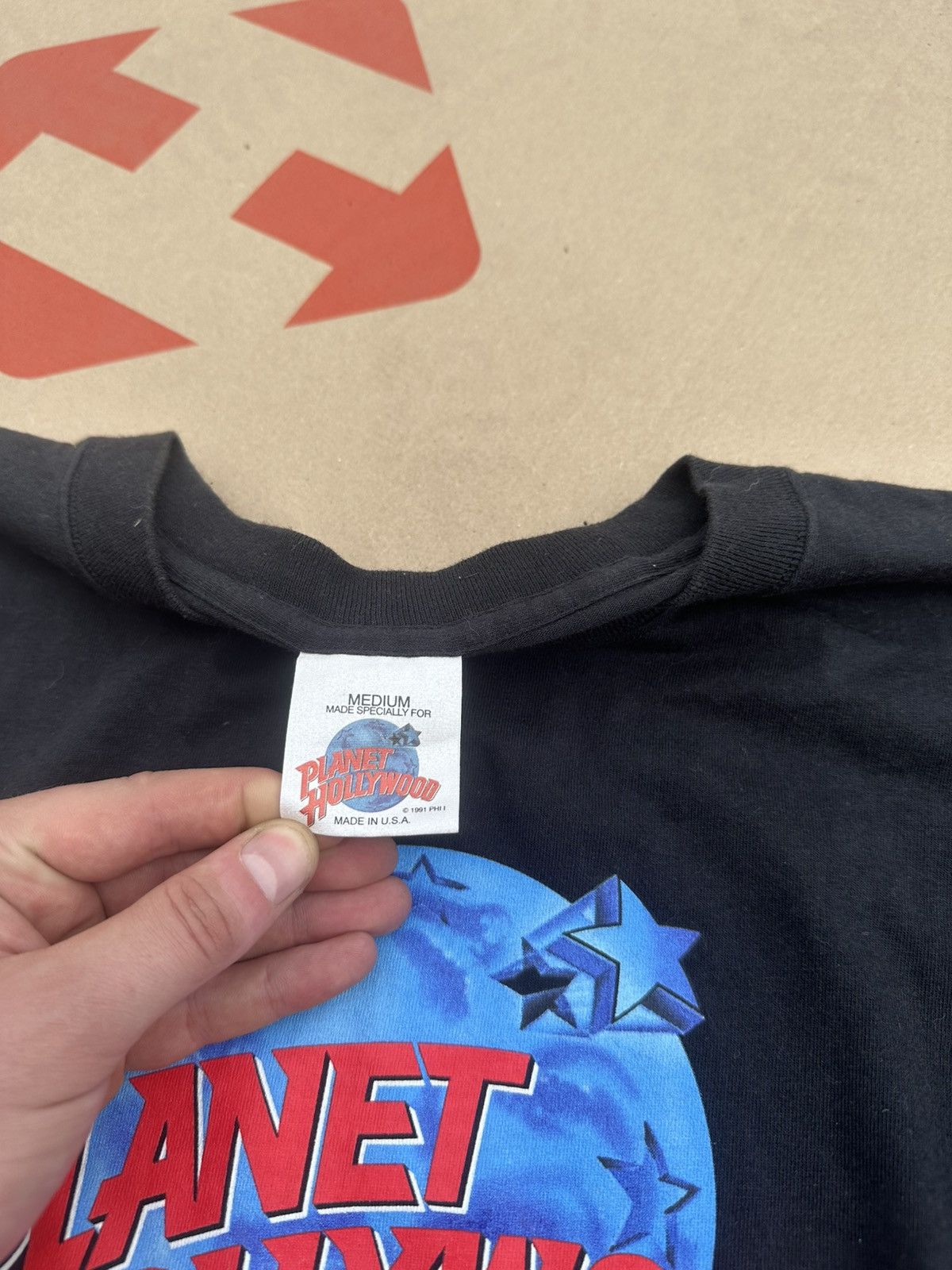 Band Tees × Planet Hollywood × Vintage Vintage Planet Hollywood Orlando Tee USA 90s Single Stitch Size US M / EU 48-50 / 2 - 8 Thumbnail