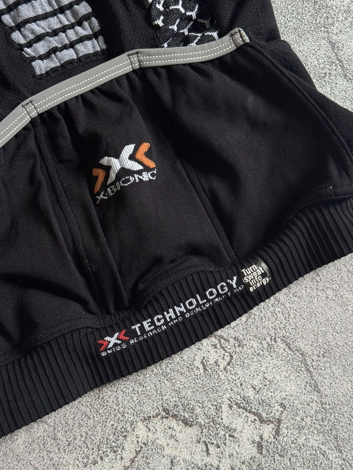 Designer XBIONIC zip outdoor cycling 🚴 jersey top tee t-shirt Size L / US 10 / IT 46 - 14 Thumbnail