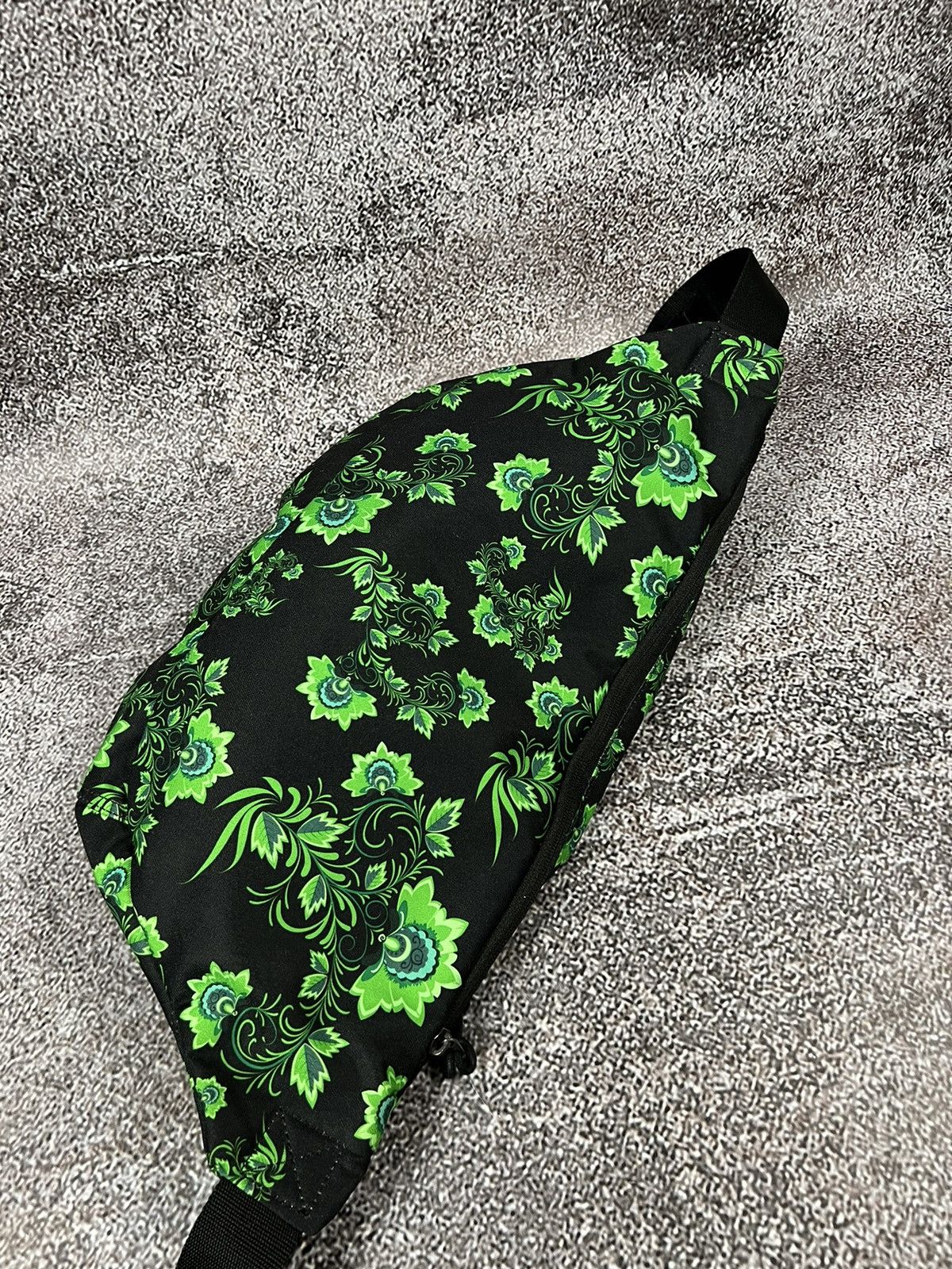 Nike Nike World Cup Nigeria Stadium Tech Hip Pack Naija sling bag Size ONE SIZE - 7 Thumbnail