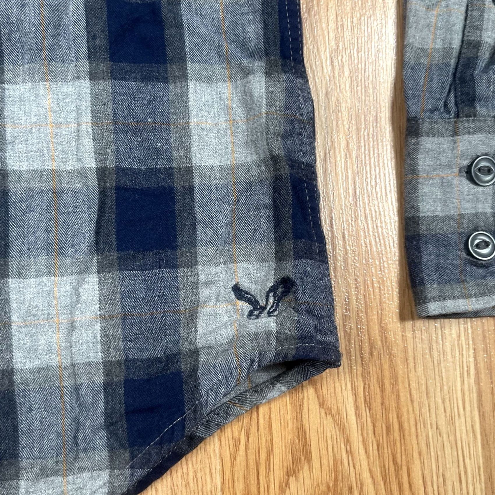 American Eagle Outfitters VINTAGE American Eagle Outfitters Shirt Mens M Medium SlimFit Button Down Flannel Plaid Size US M / EU 48-50 / 2 - 3 Thumbnail