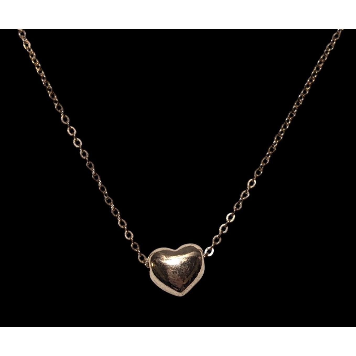 Other Minimalist Gold Tone Heart Pendant Necklace Size ONE SIZE - 2 Thumbnail