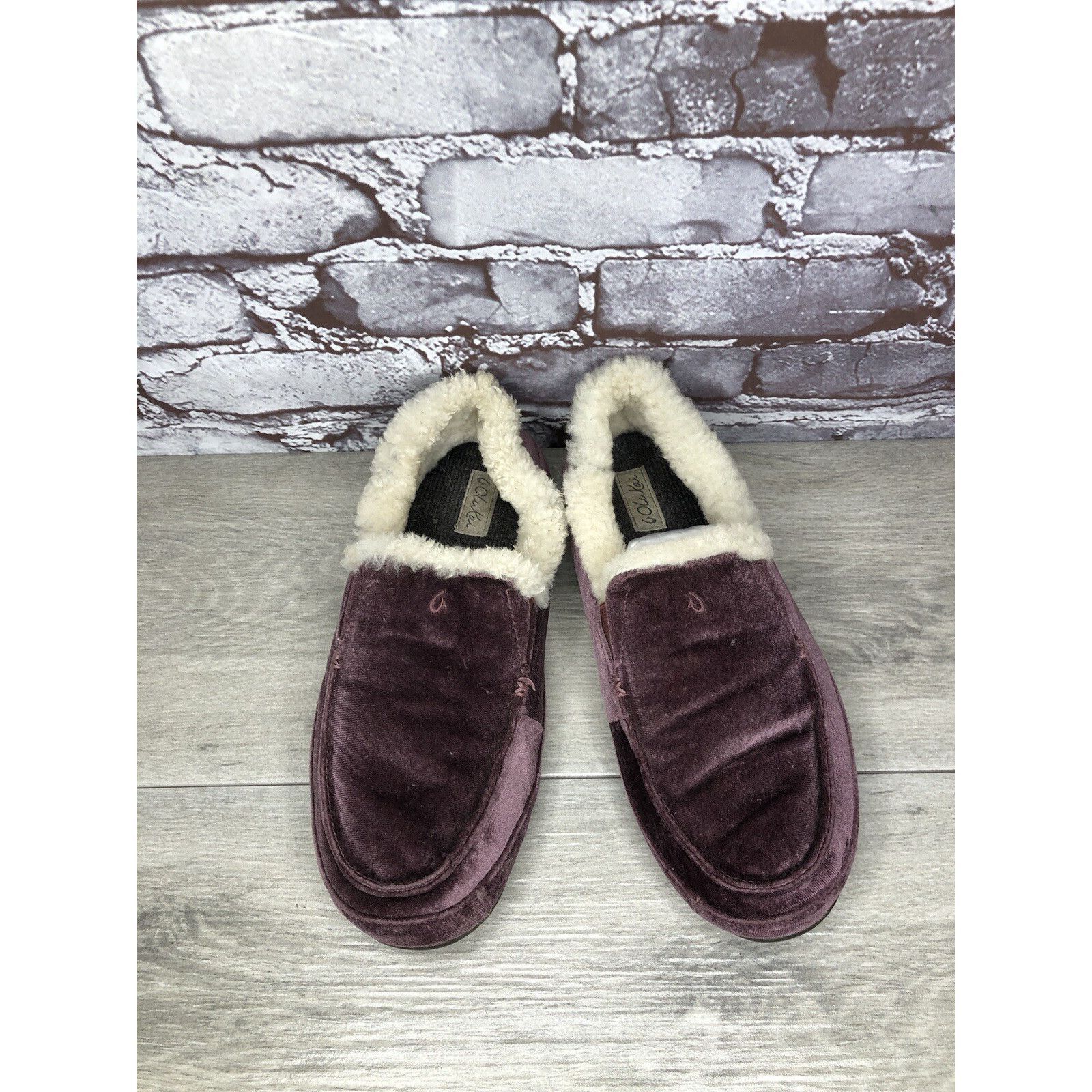 Olukai OluKai Ku'una Lanui Red Ginger Velvet Sheep Fur Slippers Wom Size US 10 / IT 40 - 2 Thumbnail