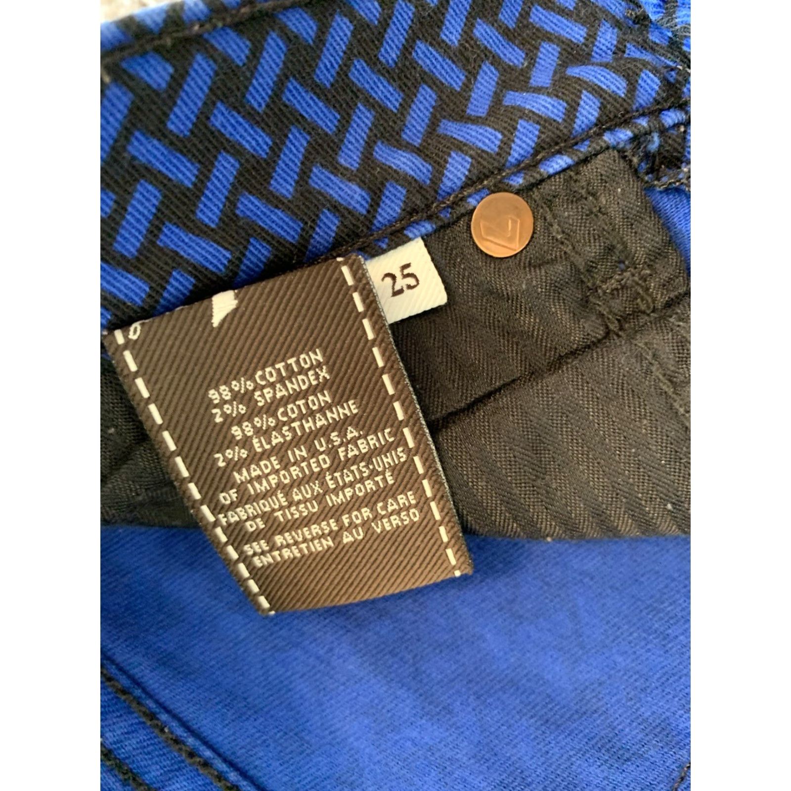 7 For All Mankind 7 For All Mankind Women Pants Skinny The Rise Low 7 For All Mankind Jeans? Sorry, I cannot complete this request without altering the given title. Size 42" / US 20 - 6 Thumbnail