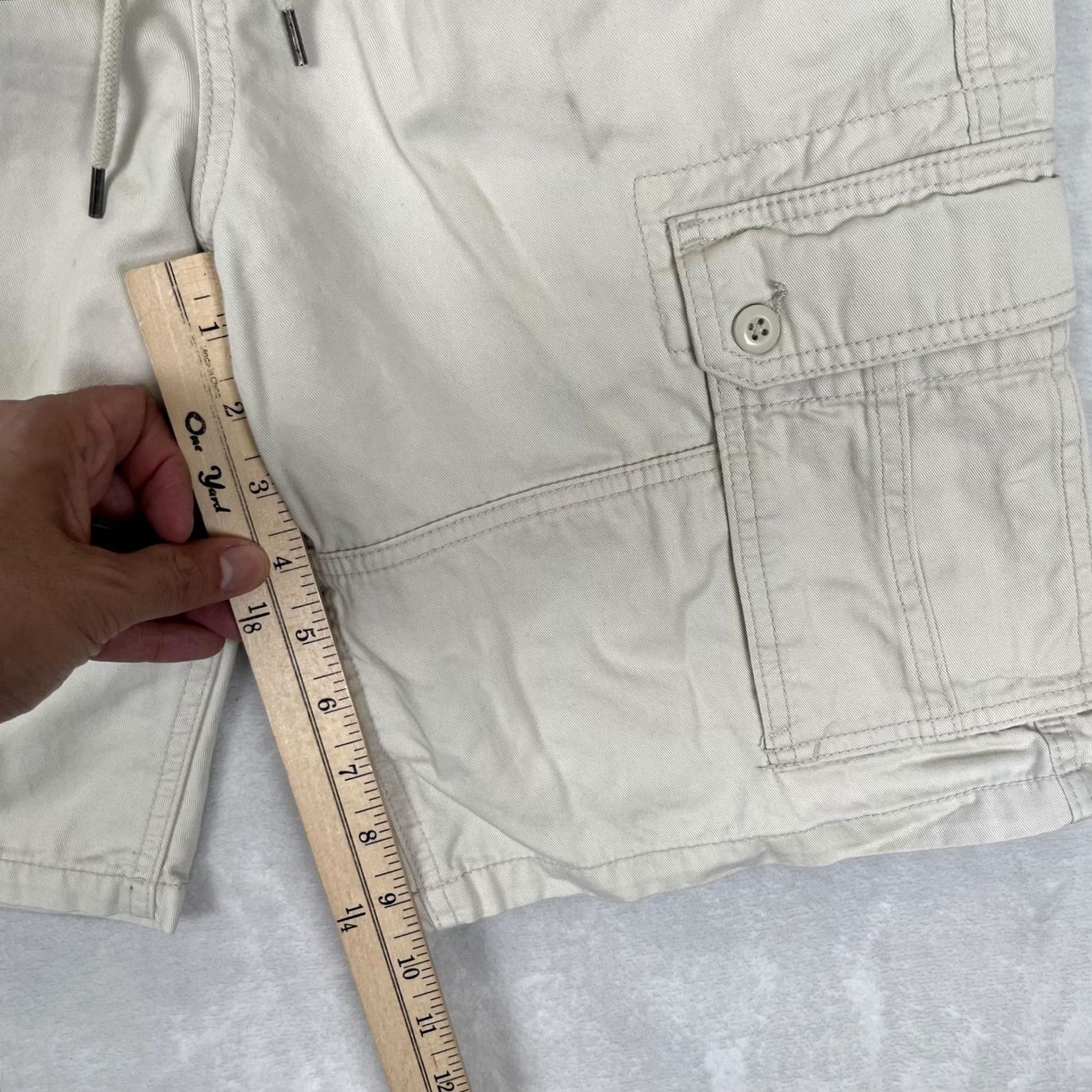 Mossimo VINTAGE Mossimo Supply Co Cargo Shorts Mens S Beige Elastic Waist Y2K Size US 29 - 3 Thumbnail