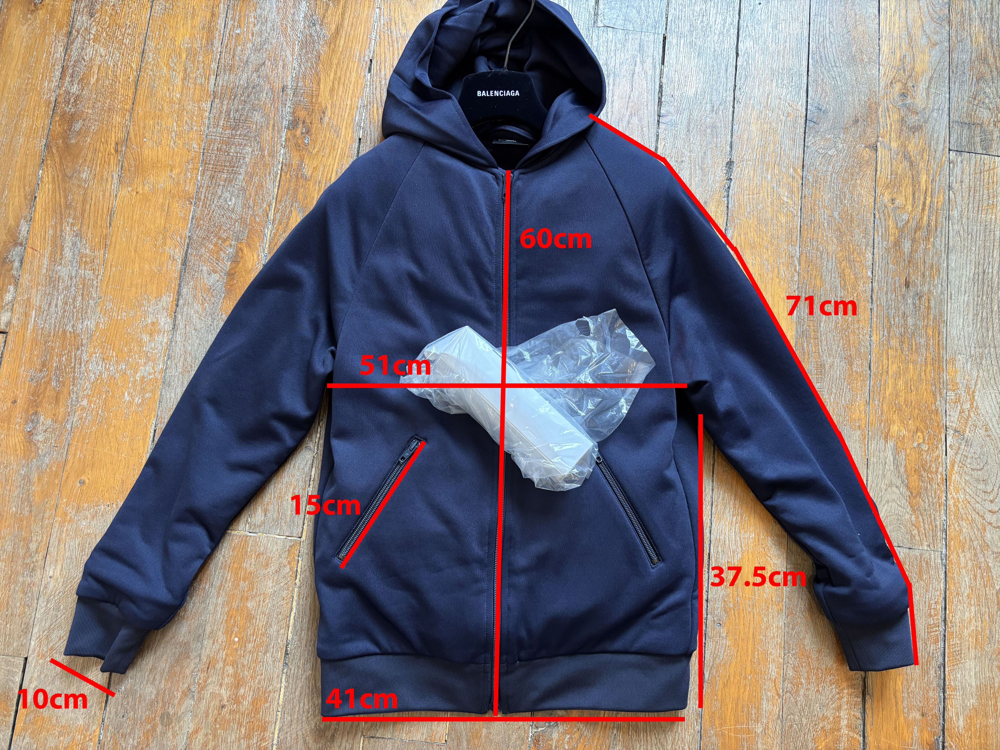 Balenciaga Unity Sports Icon Inflatable Zip-Up Hoodie Medium Fit Size US S / EU 44-46 / 1 - 8 Thumbnail