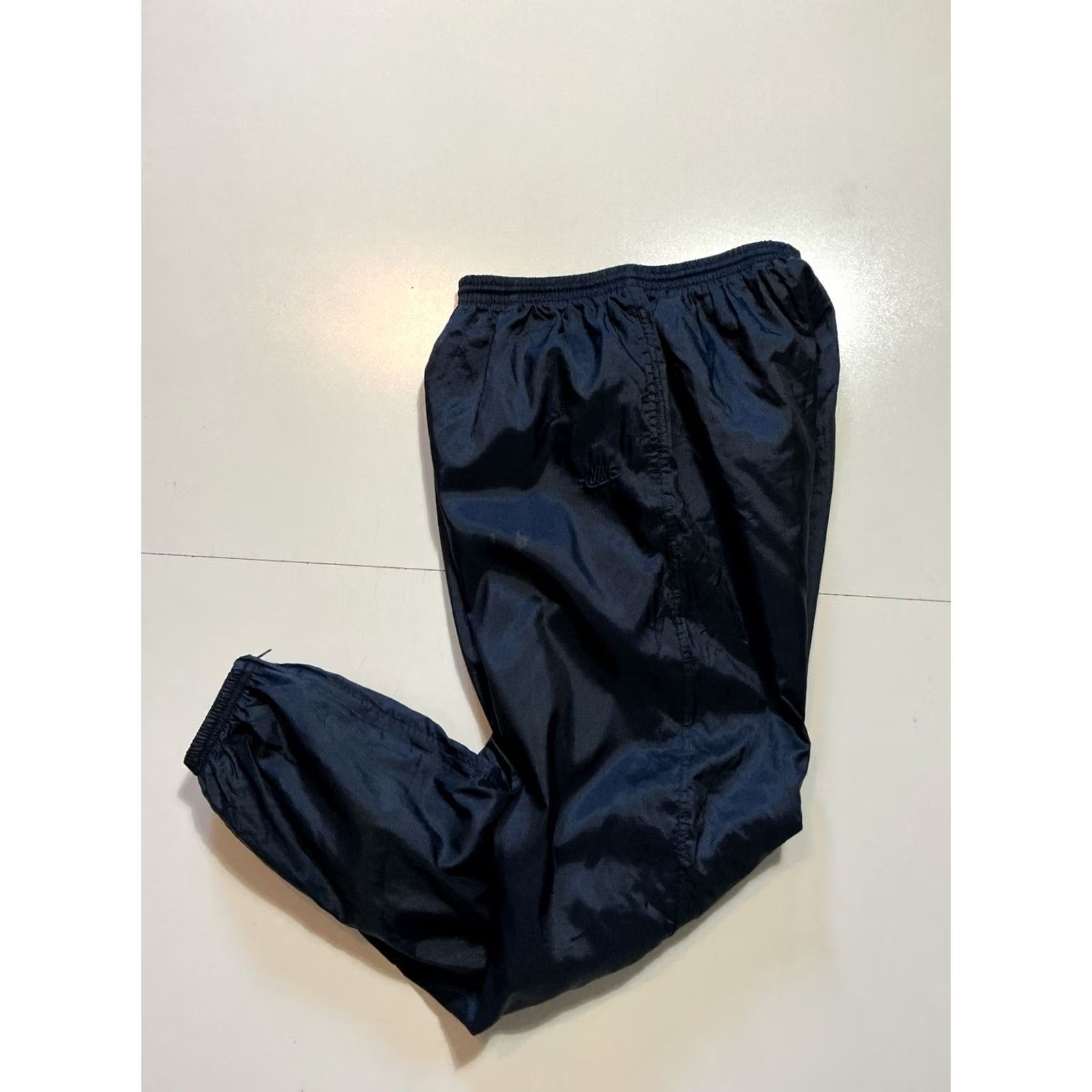Nike VINTAGE Nike Windbreaker Nylon Track Pants Swoosh Navy Blue Lined 90s Mens L Size US 33 - 2 Thumbnail