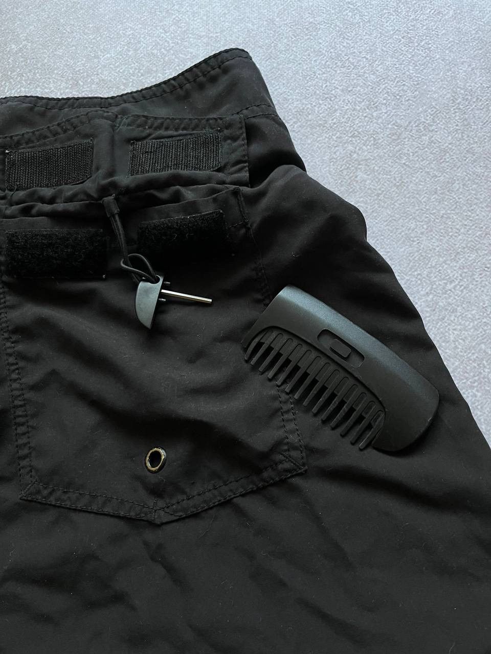 Vintage Oakley Black Nylon Shorts Y2K 34