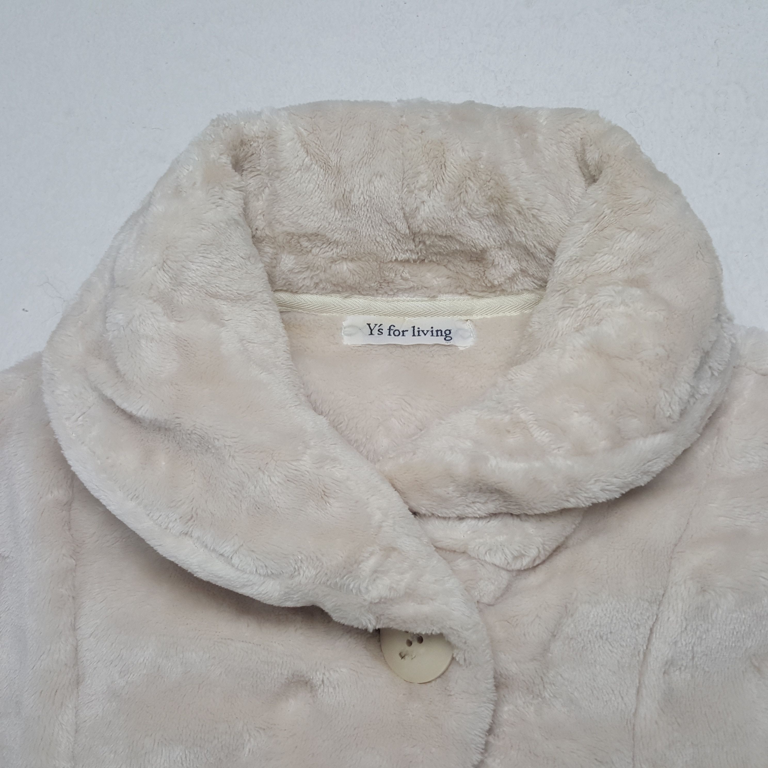 Japanese Brand × Vintage × Yohji Yamamoto Vintage Y's For Living by Yohji Yamamoto Velvet Cape Jacket Size M / US 6-8 / IT 42-44 - 4 Thumbnail