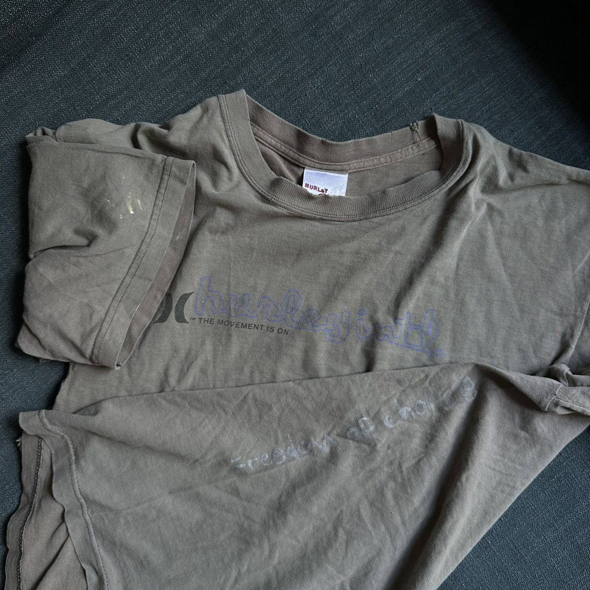Hurley × Vintage Vintage Y2K Tharshed Hurley Intl Skate Surg Graphic Shirt Size US XL / EU 56 / 4 - 2 Thumbnail