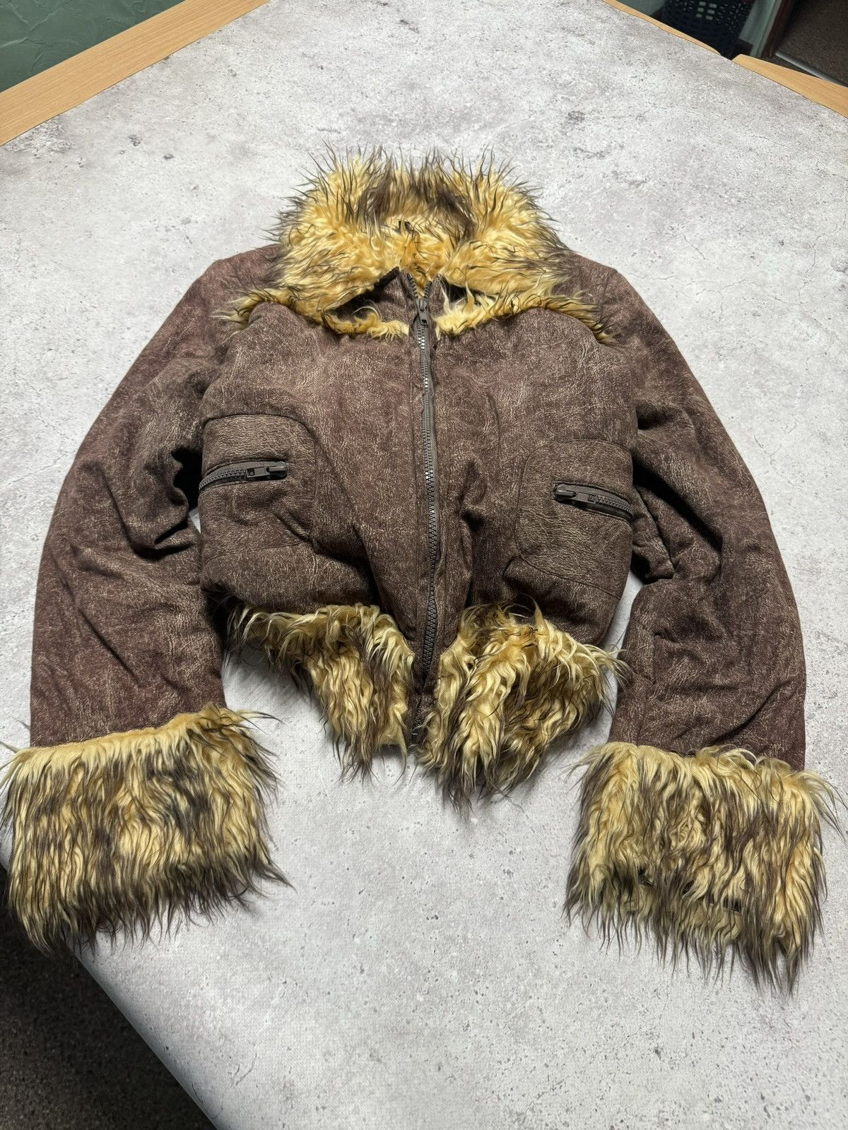 Japanese Brand Vintage Fur Faded Suede LGB Style Jacket Size US S / EU 44-46 / 1 - 1 Thumbnail