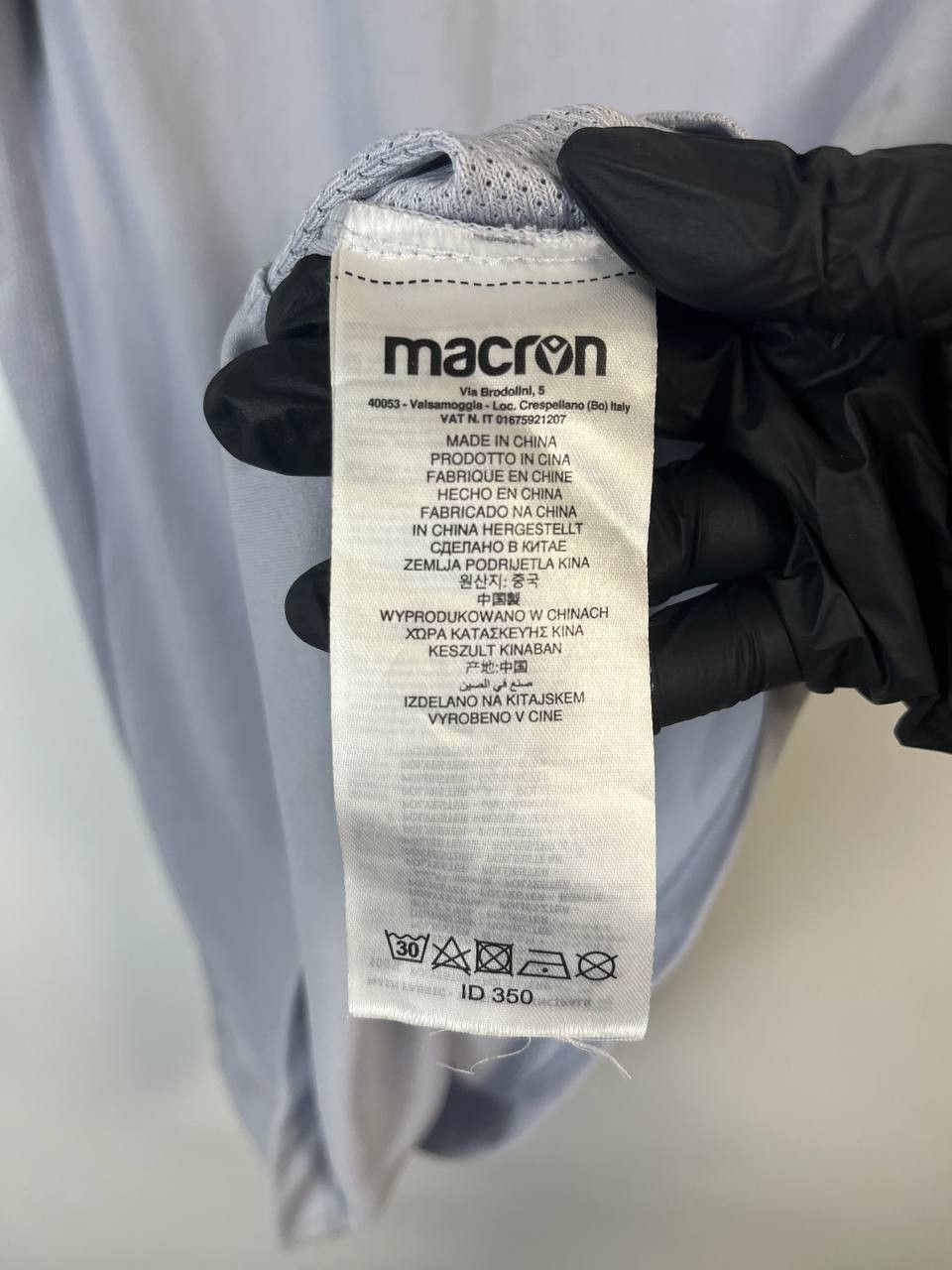 Macron HIBERNIAN FC 2019 2020 AWAY SHIRT MACRON FOOTBALL SIZE L Size US L / EU 52-54 / 3 - 4 Thumbnail
