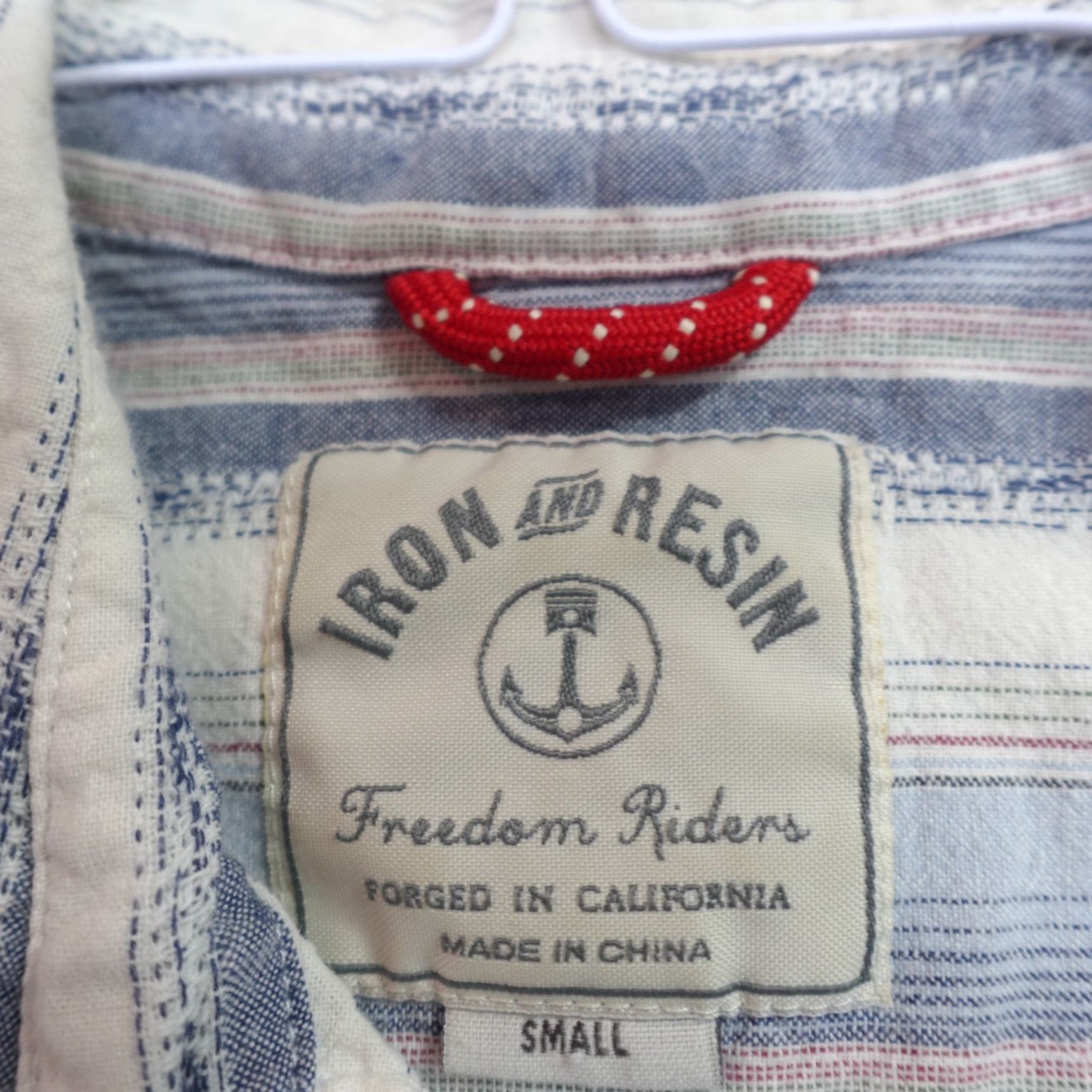 Vintage Iron & Resin Shirt Beige Striped Button-Up Short Sleeve Cotton Popover Small S Mens Size US S / EU 44-46 / 1 - 3 Thumbnail