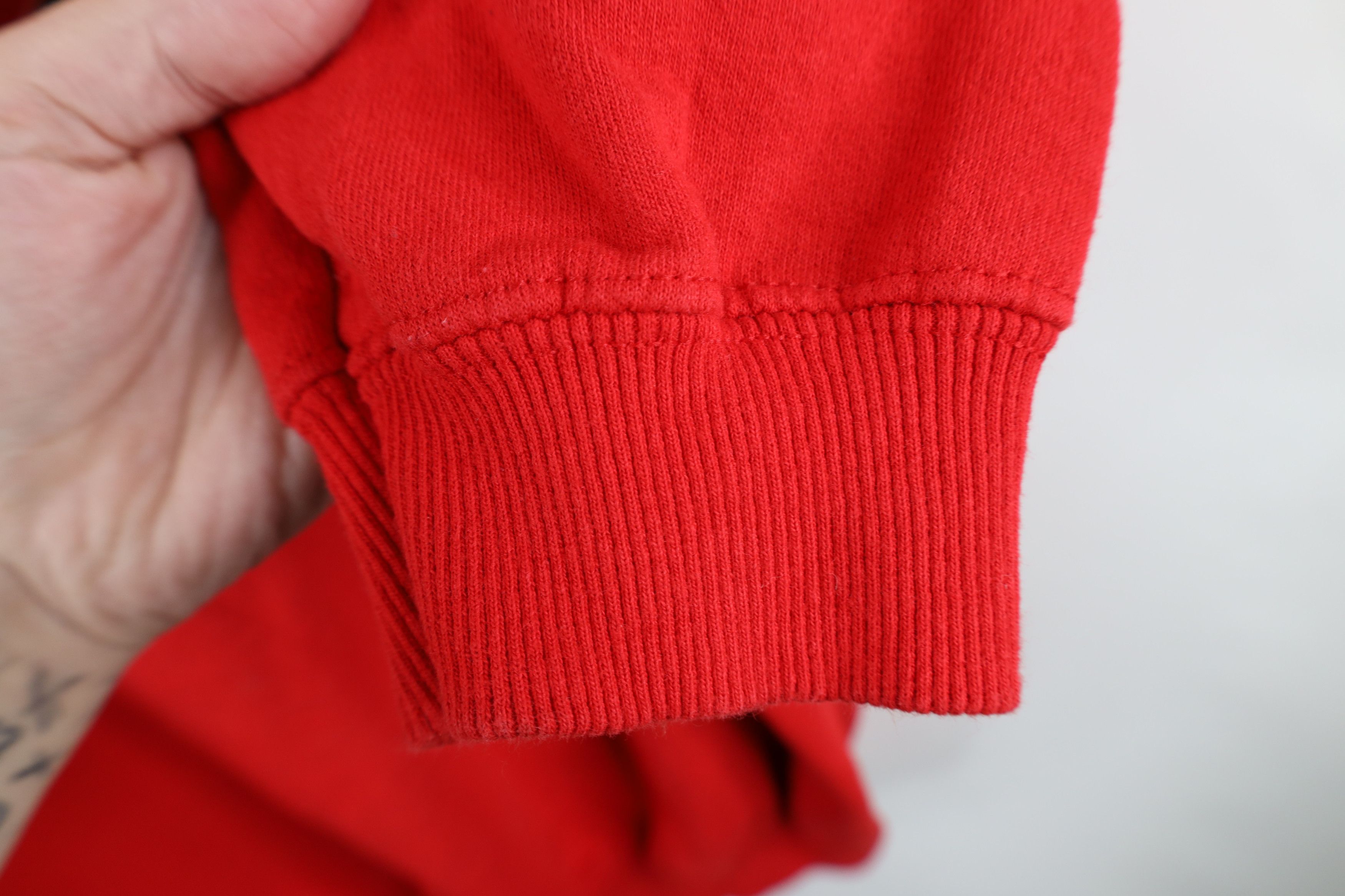 Vintage Vintage 90s The Snowman Hockey Crewneck Sweatshirt Red Size US XL / EU 56 / 4 - 10 Thumbnail