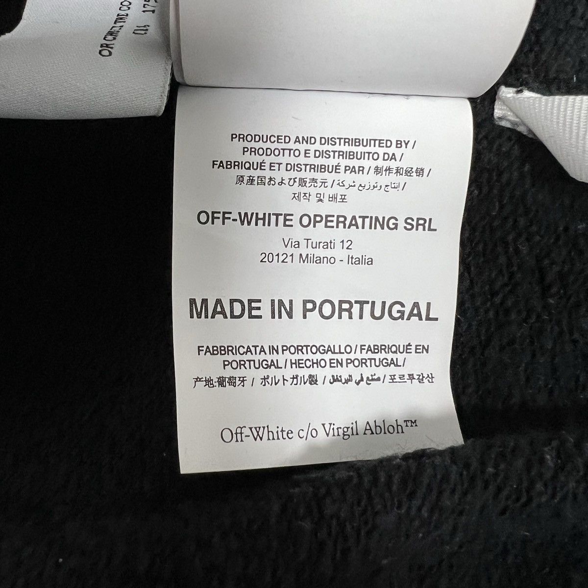 Off-White OFF-WHITE FW21 CARAVAGGIO ARROW PRINTED CREWNECK Size US S / EU 44-46 / 1 - 10 Thumbnail