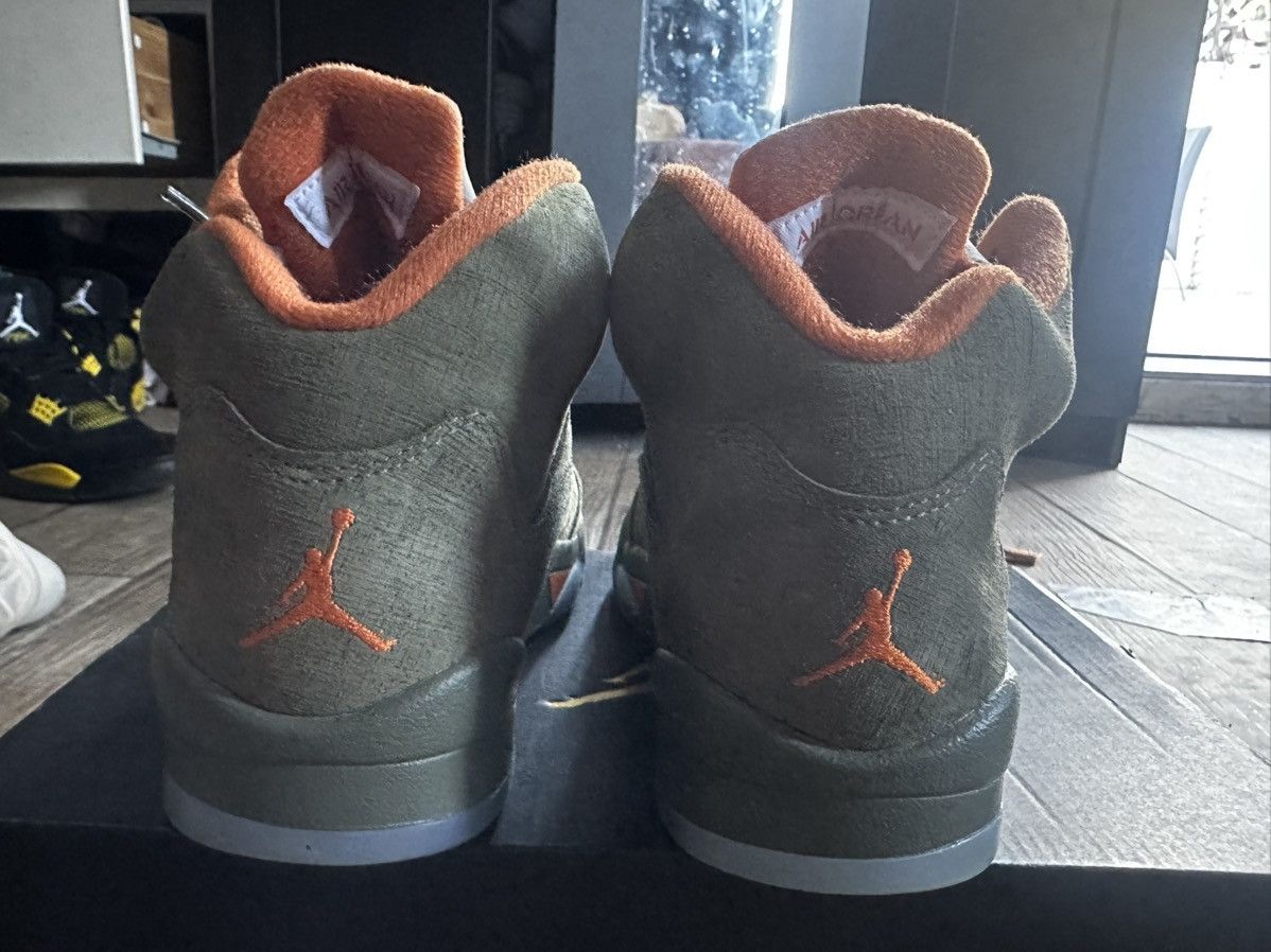 Jordan Brand Air Jordan 5 Retro GS ‘Olive’ 2024 Size US 7 / EU 40 - 5 Thumbnail
