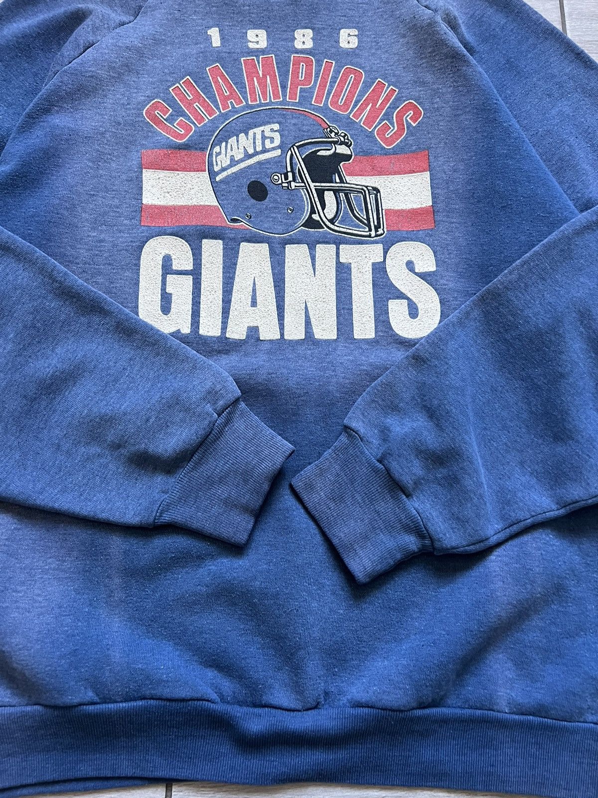 NFL Vintage 1986 Faded New York Giants NFL Super Sweatshirt Size US M / EU 48-50 / 2 - 8 Thumbnail