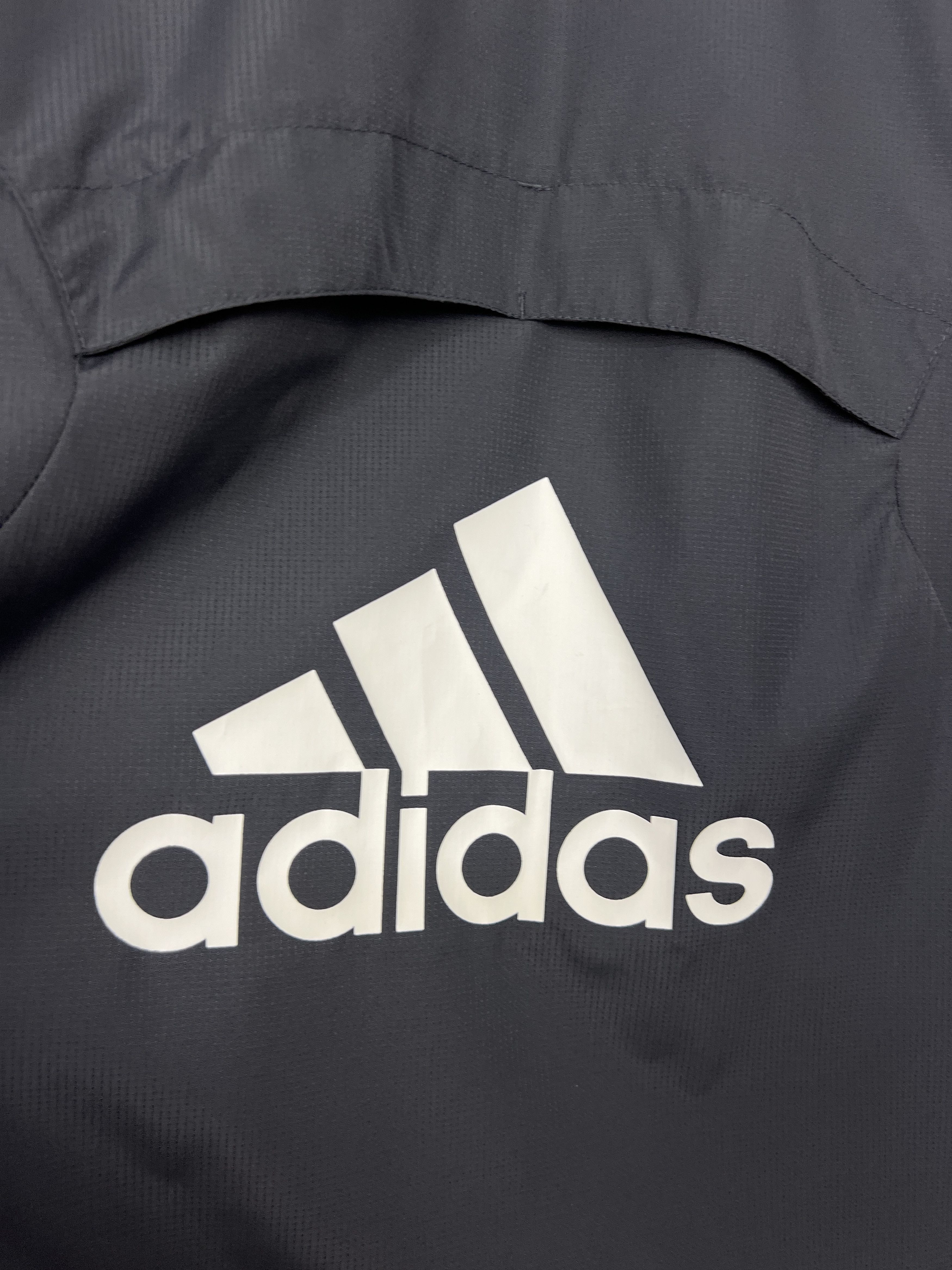 Adidas Vintage Adidas Liverpool Football Jacket Track Top Hooded Size US L / EU 52-54 / 3 - 14 Thumbnail