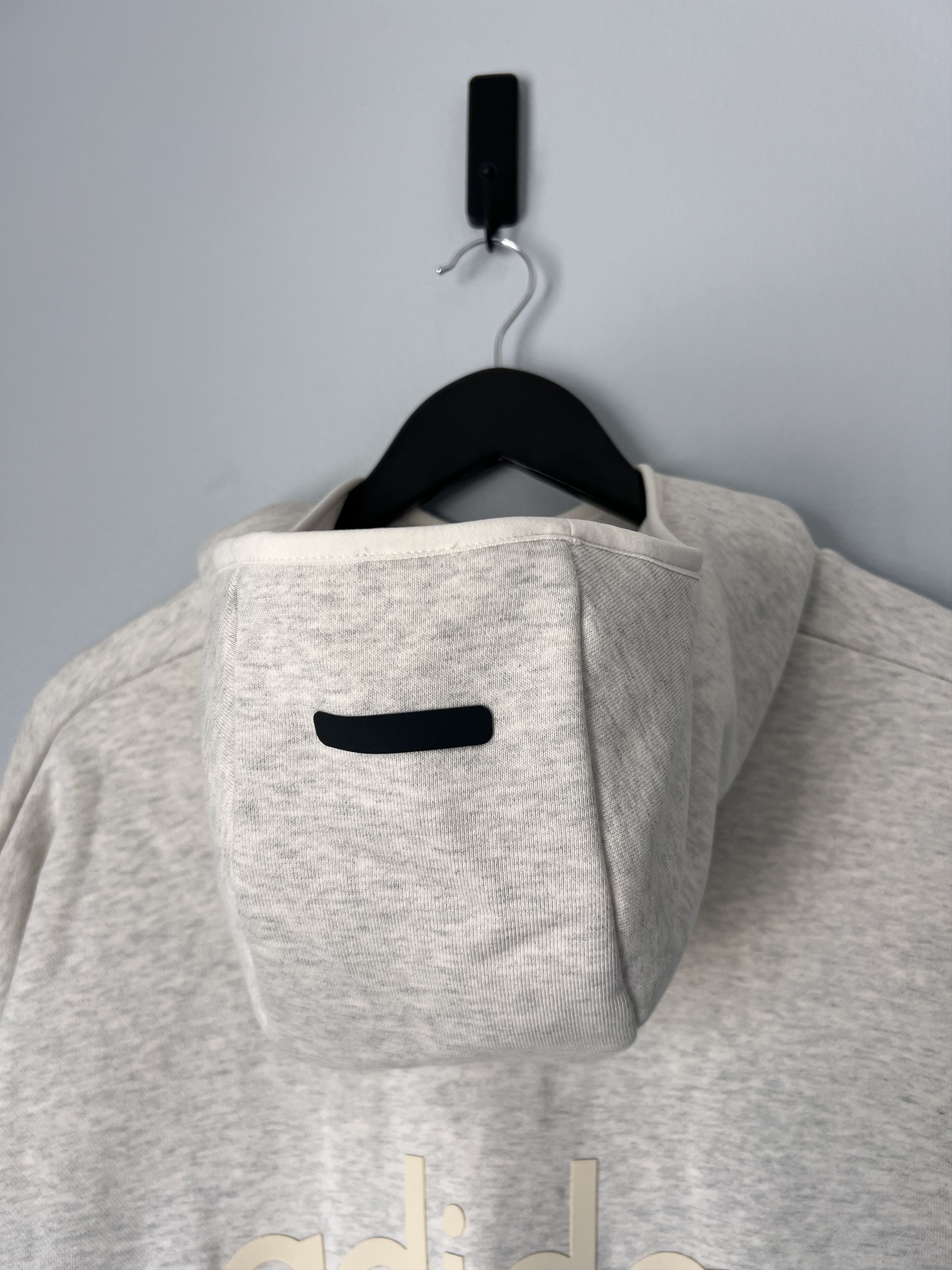 Adidas × Fear of God Adidas Fear of God Athletics Heather Hoodie in Oatmeal Size US L / EU 52-54 / 3 - 6 Thumbnail