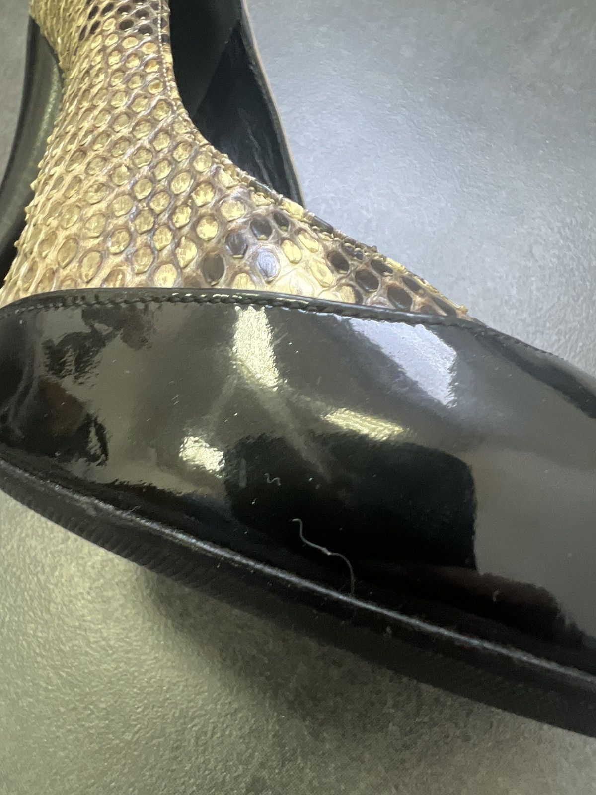 Fendi × Vintage Vintage Fendi snake skin heels Size US 7.5 / IT 37.5 - 2 Thumbnail