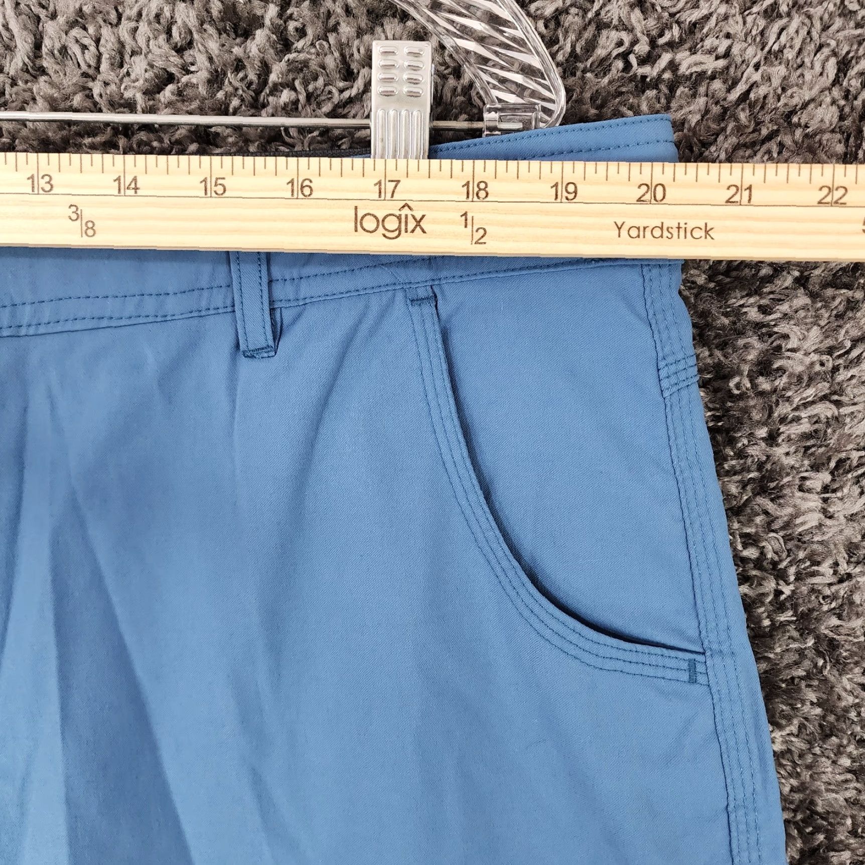 Vintage GERRY Mens Cargo Shorts Outdoor Hiking Light Blue Size 40 Size US 40 / EU 56 - 4 Thumbnail