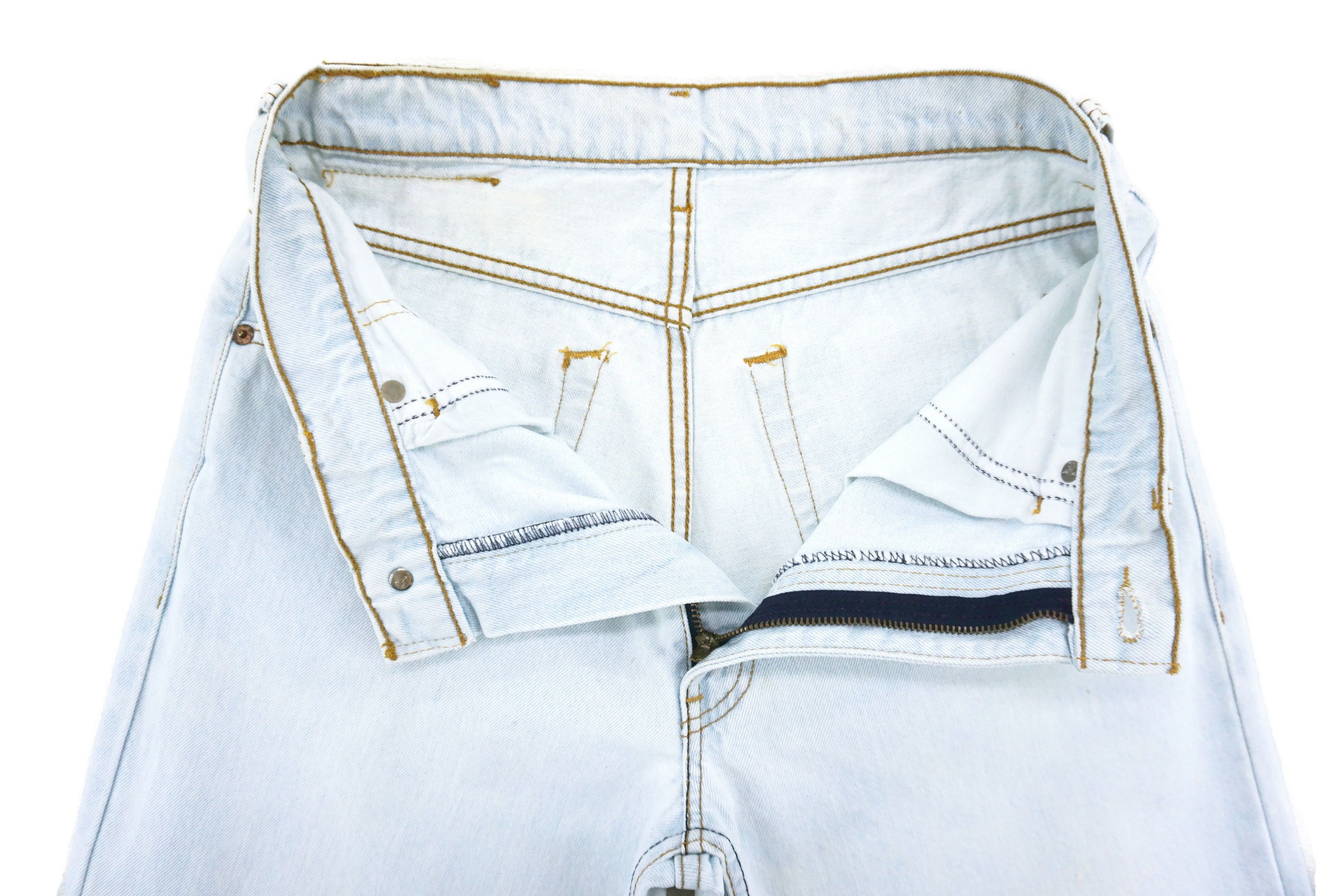 Levi's Vintage Levi's 686 Jeans W30xL28 Light Wash High-Waisted Size 30" / US 8 / IT 44 - 7 Thumbnail