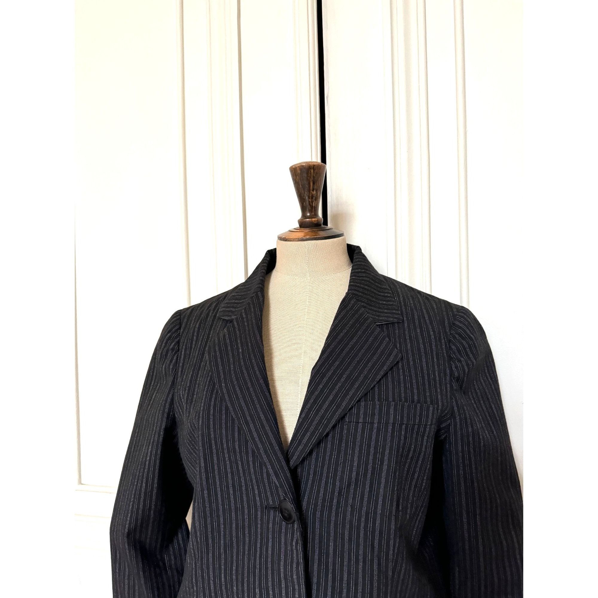 Miu Miu Grey Wool Pinstripe Jacket Size M / US 6-8 / IT 42-44 - 2 Thumbnail