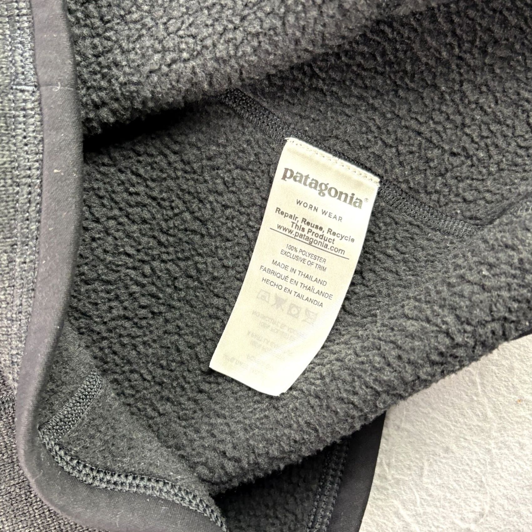 Patagonia Patagonia Better Sweater Jacket Womens Medium Black 1/4 Zip Pullover Fleece Jacket Size M / US 6-8 / IT 42-44 - 7 Thumbnail
