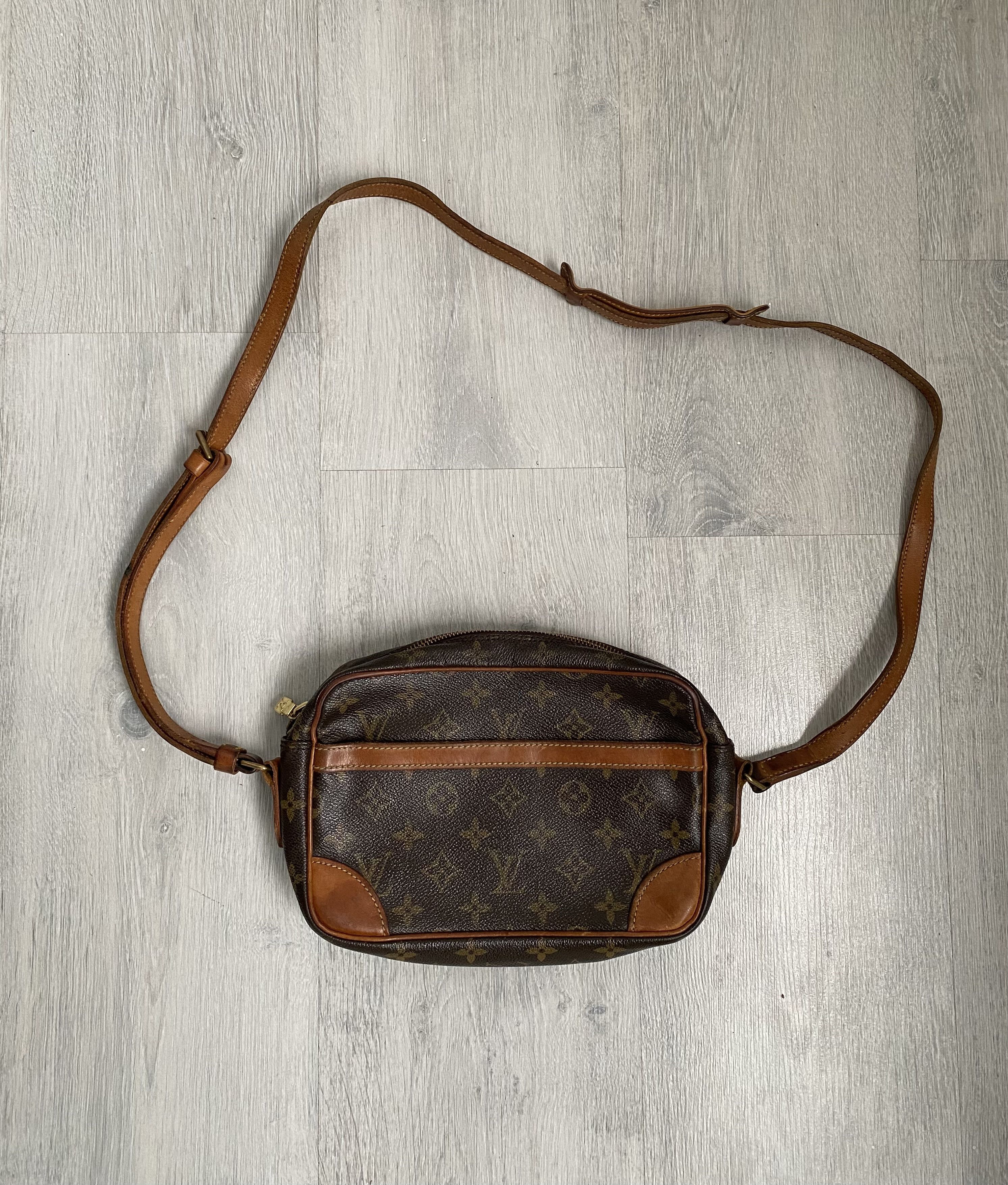 80's Louis Vuitton Trocadero Messenger Bag in Brown, Men's
