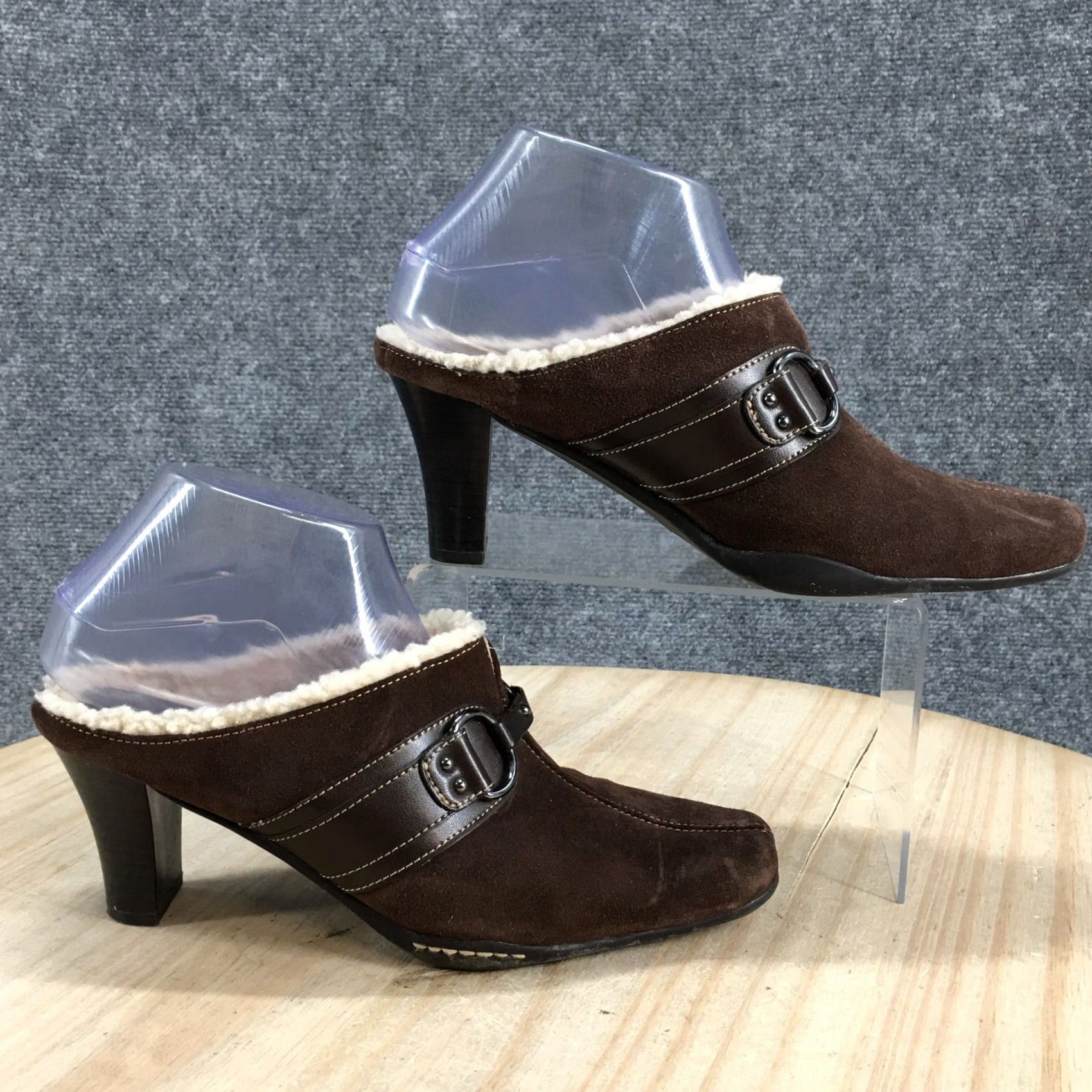 Vintage Aerosoles Sandals Womens 7.5 M Cinch Of Salt Slip On Lined Mules Brown Suede Size US 8 / IT 38 - 2 Thumbnail