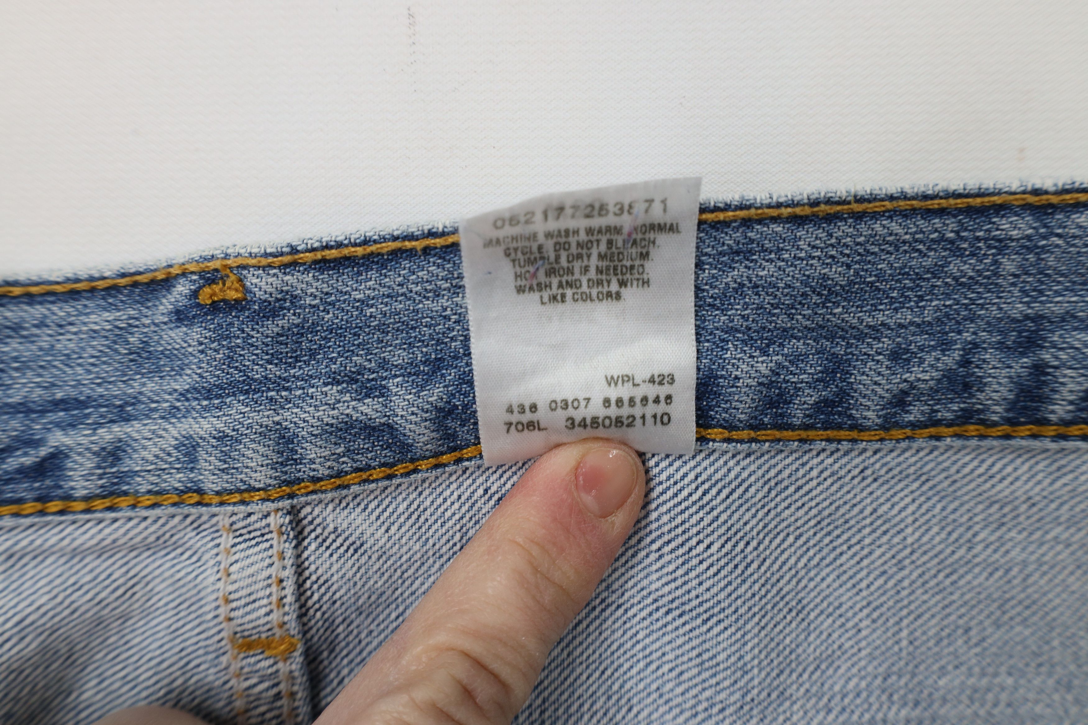 Levi's × Vintage Vintage Y2K Levis 505 Denim Jean Shorts Jorts Blue Cotton Size US 36 / EU 52 - 7 Thumbnail