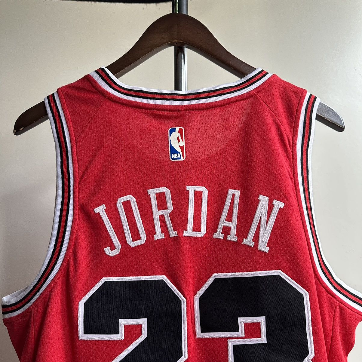 Nike Nike NBA Michael Jordan #23 Chicago Bulls Jersey Size US M / EU 48-50 / 2 - 3 Thumbnail