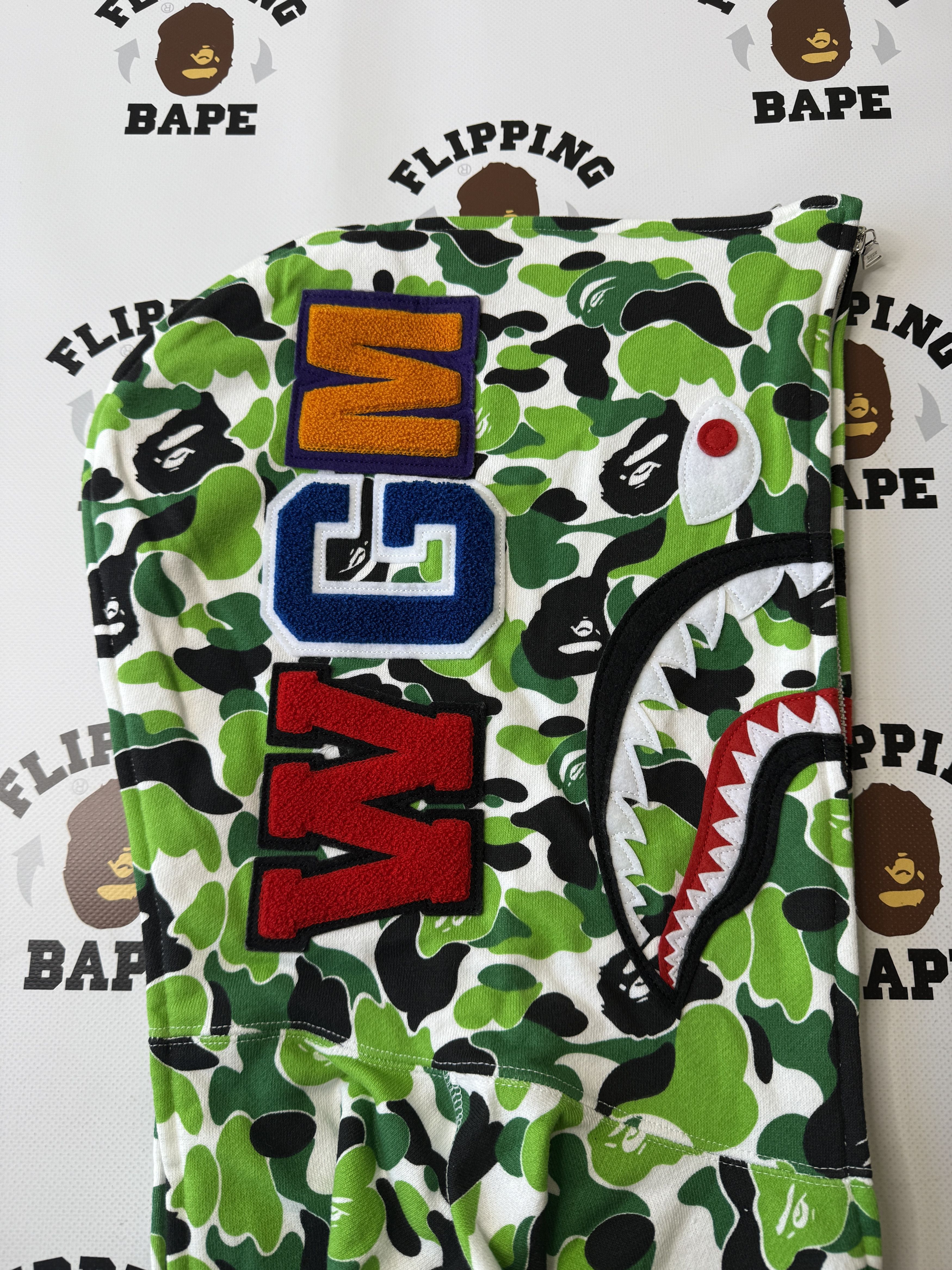 Bape BAPE CHENGDU SEPARATE SHARK FULL ZIP HOODIE Size US M / EU 48-50 / 2 - 5 Thumbnail