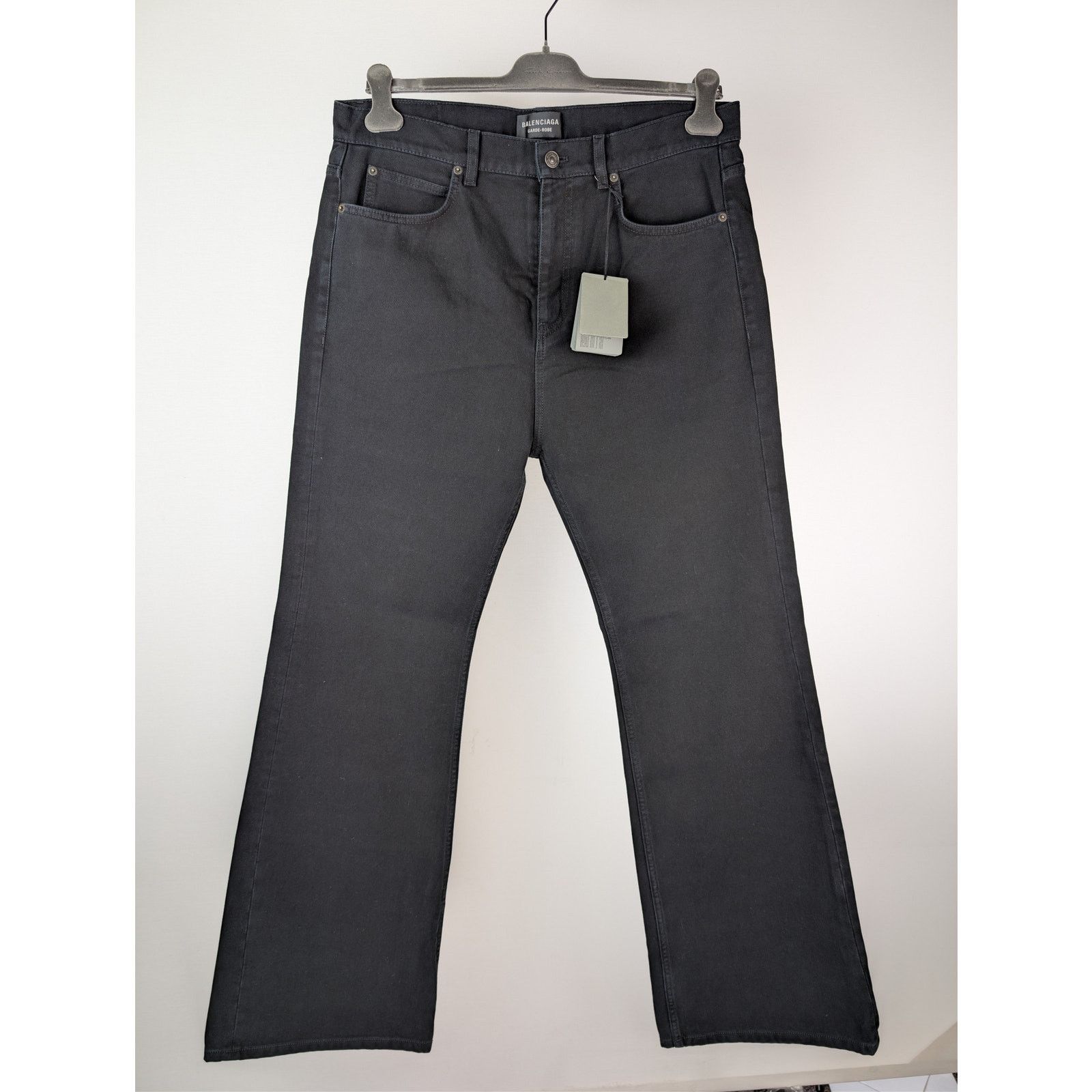 Balenciaga o1rshd1 Straight-Leg Flared Denim Jeans in Peach Pitch Black Size US 33 - 2 Thumbnail