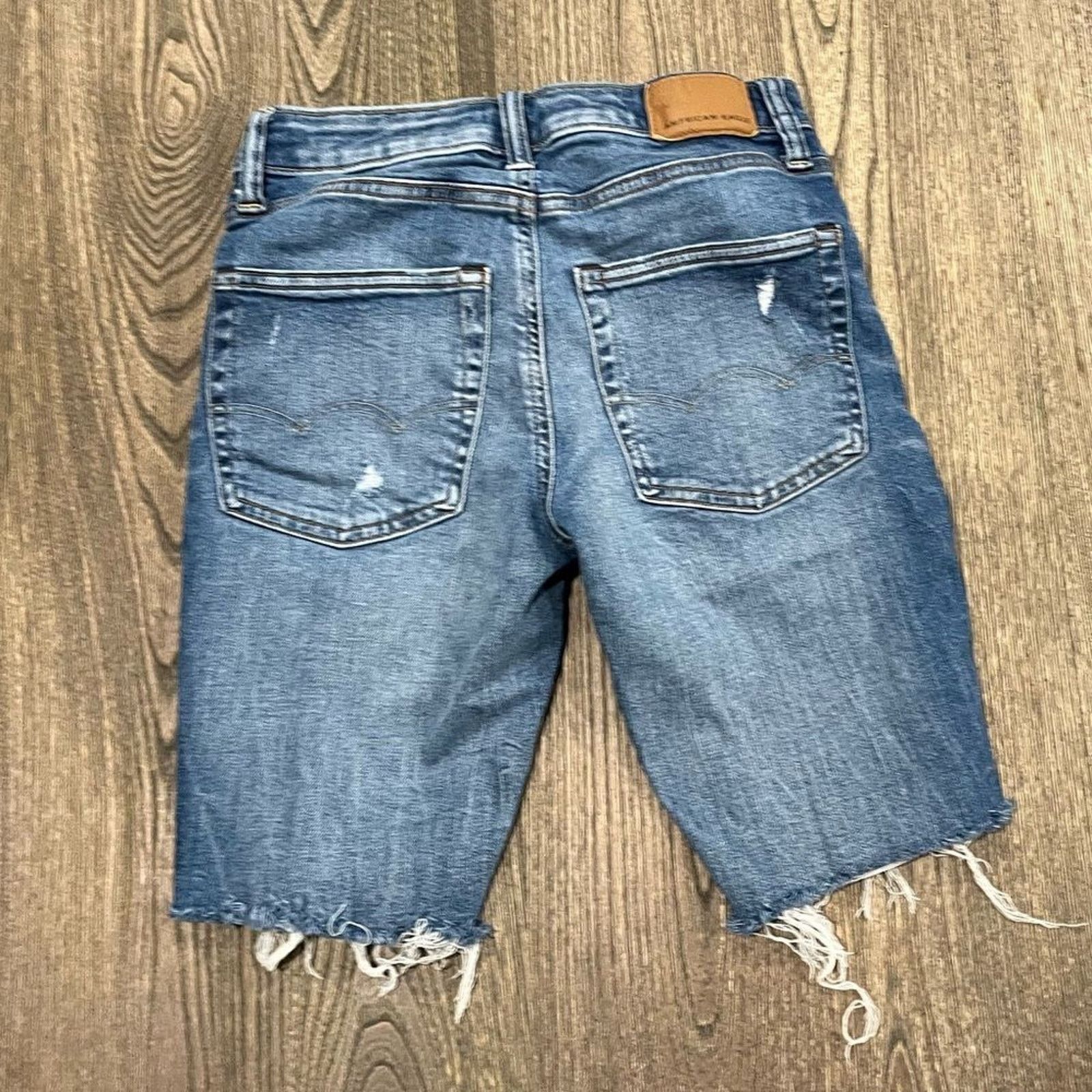 American Eagle Outfitters American Eagle AirFlex+ 9" Denim Short Distressed Raw Hem 26 Size US 26 / EU 42 - 5 Thumbnail