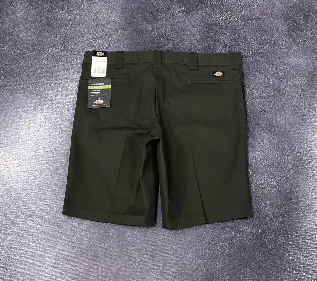 Dickies × Vintage Vintage Dickies NEW Hype Olive Skate Baggy Shorts Size US 40 / EU 56 - 1 Thumbnail