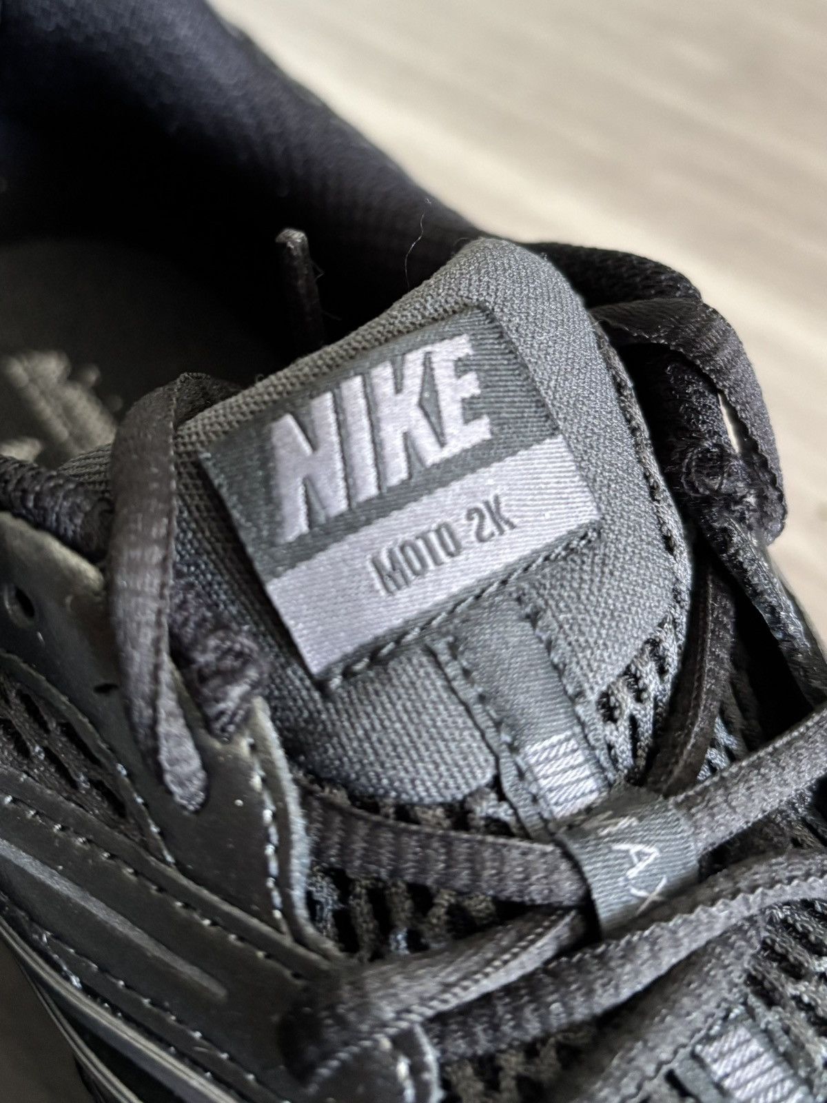 Nike Nike Air Moto 2K Size US 10.5 / EU 43-44 - 4 Thumbnail