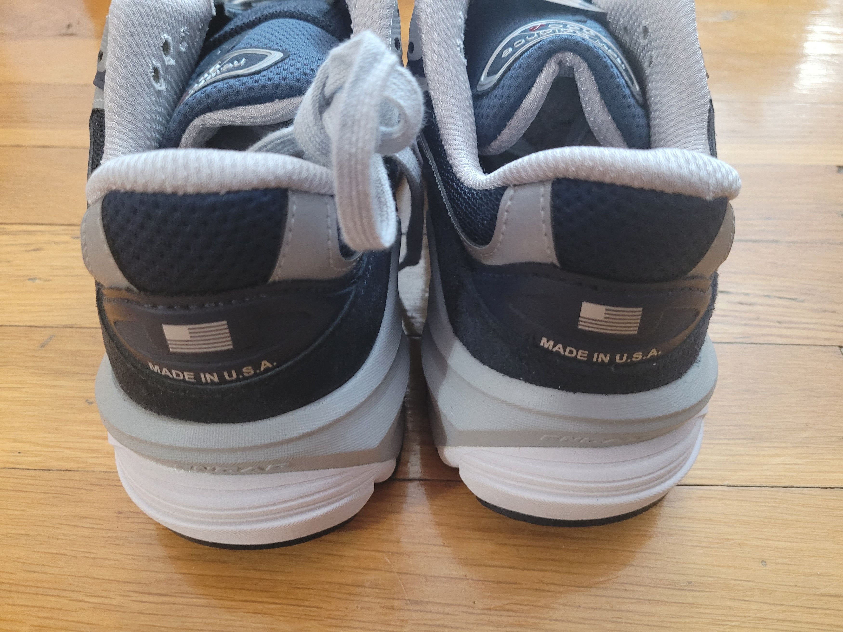 New Balance M990NV6 Size US 7.5 / EU 40-41 - 4 Thumbnail