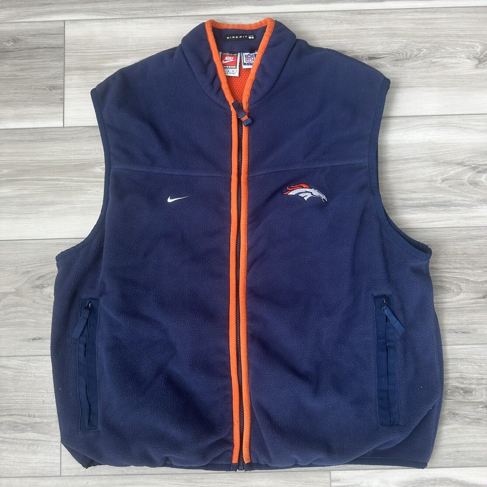 Nike NFL Denver Broncos VTG NIKE Team Fleece Vest Blue Mens Large Size US L / EU 52-54 / 3 - 1 Thumbnail
