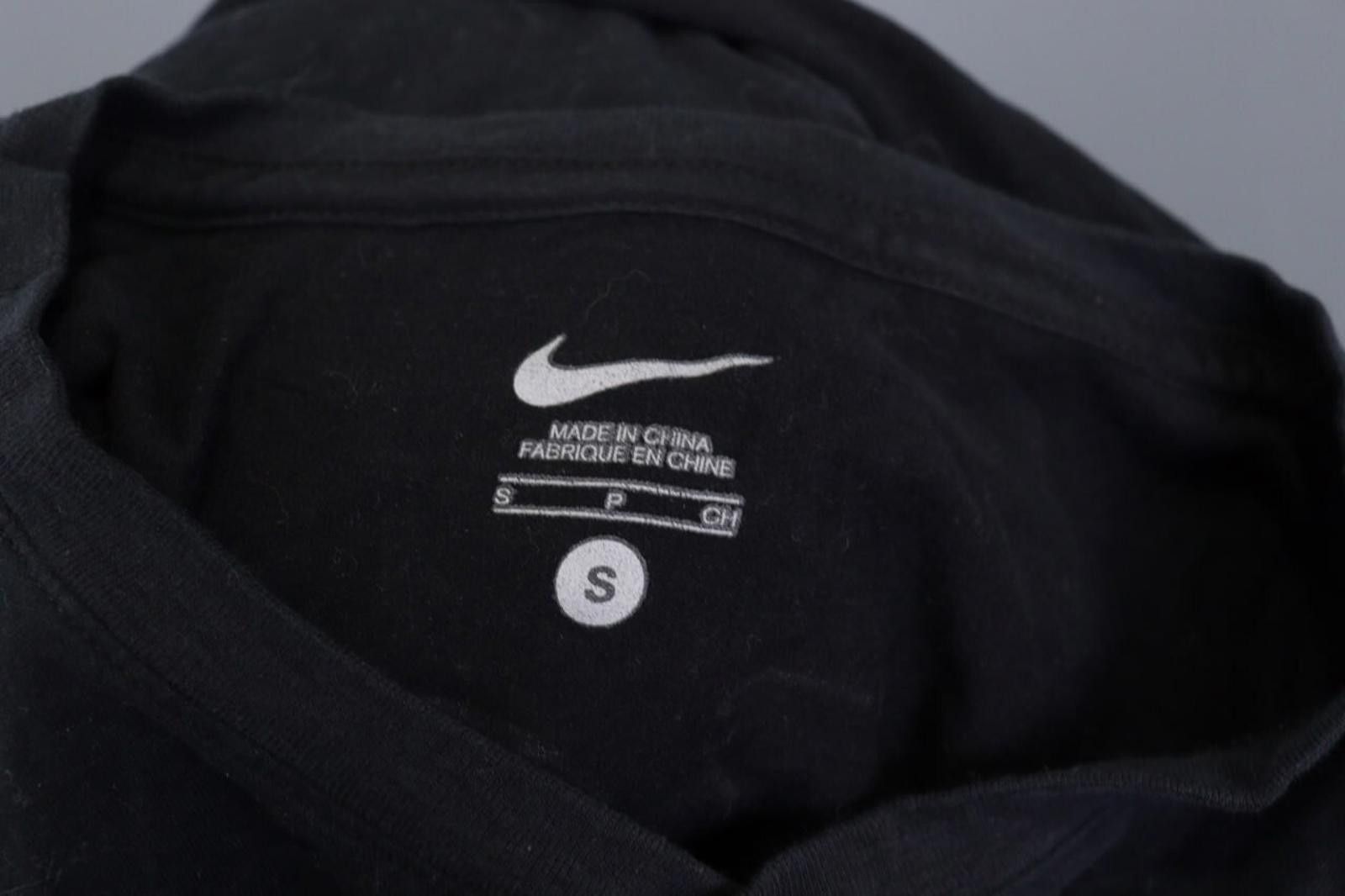 Nike Men Nike Roger Federrer Tennis RF Logo Shirt Size S Size US S / EU 44-46 / 1 - 12 Thumbnail