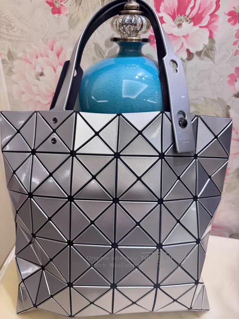Issey Miyake Issey Miyake Silver Handbag Size ONE SIZE - 2 Thumbnail