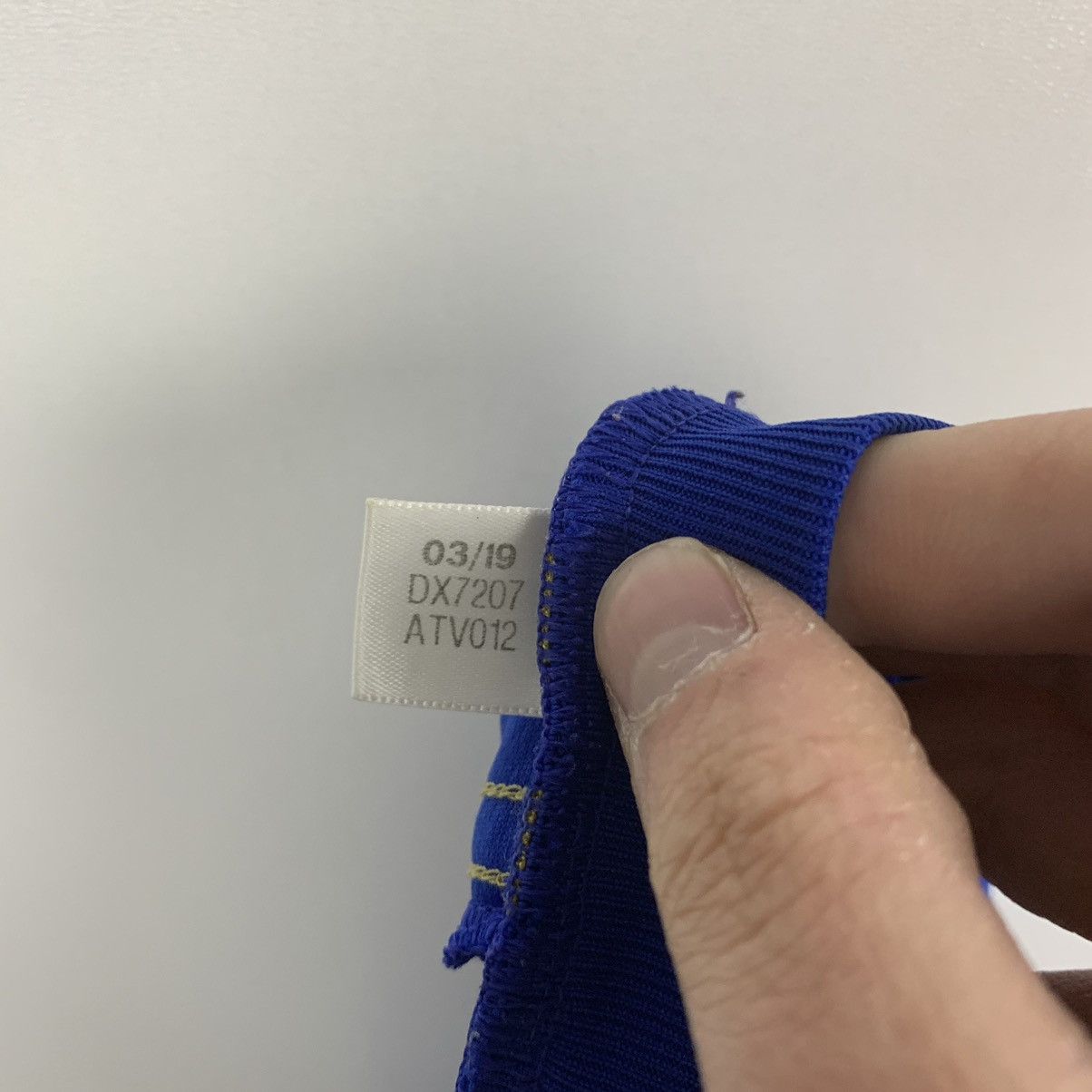 Adidas Adidas Leicester City Home Football Jersey #10 Maddison Kit Size US M / EU 48-50 / 2 - 19 Thumbnail