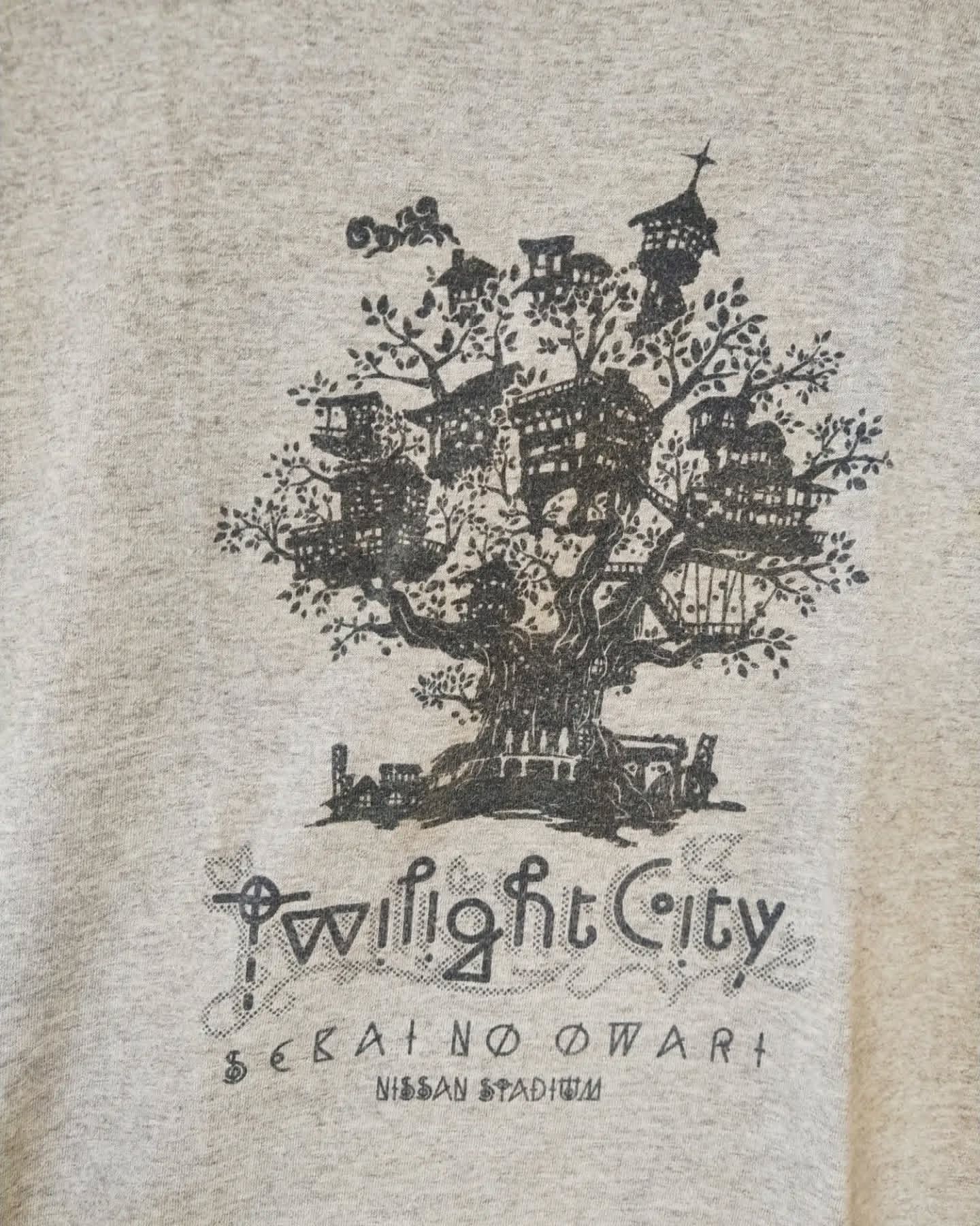 Band Tees Sekai no Owari Twilight City Grey Graphic Band Tee Size US L / EU 52-54 / 3 - 2 Thumbnail