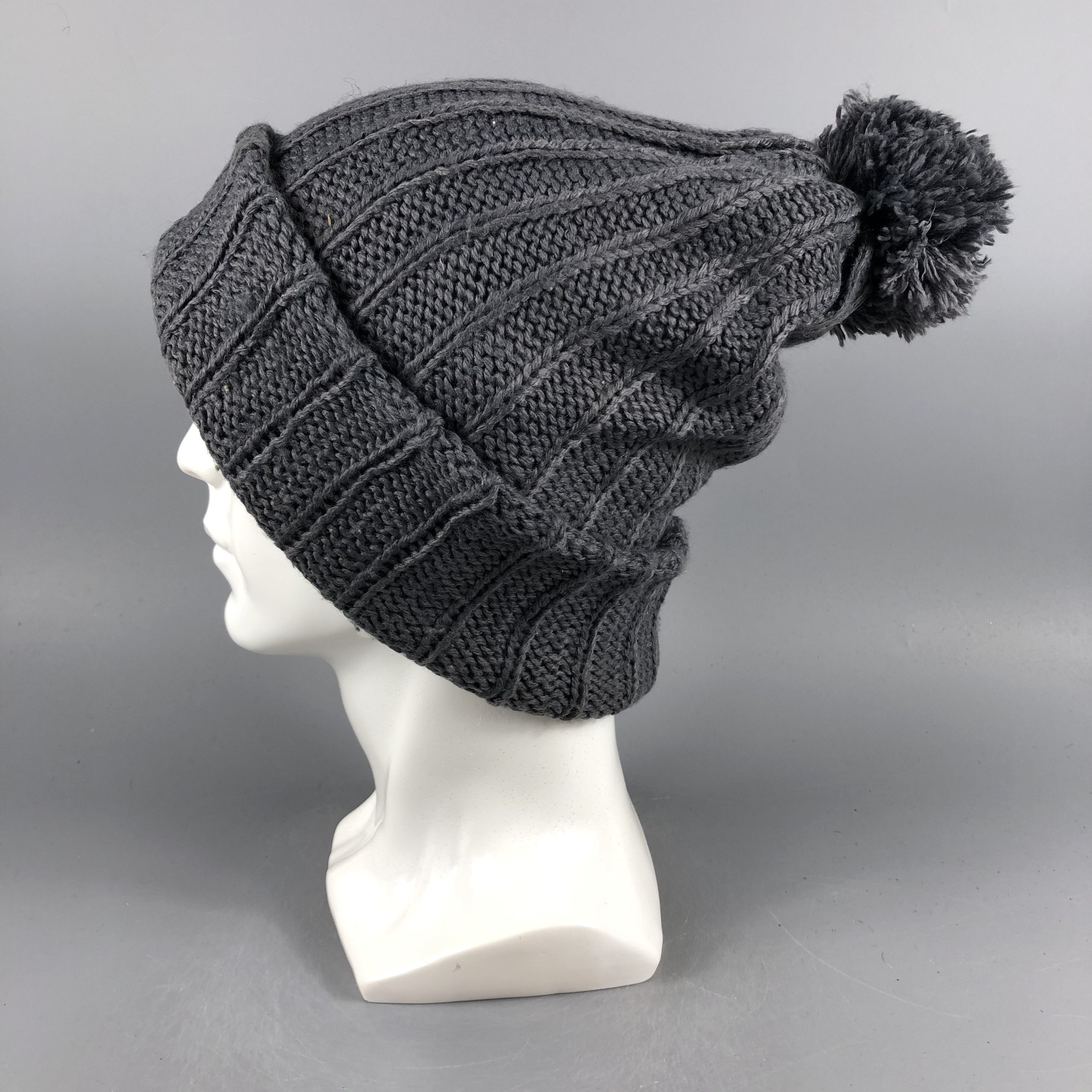 Japanese Brand × Vintage Japanese Brand PomPom Beanie Snow Hat Snow Cap -D1185 Size ONE SIZE - 1 Thumbnail