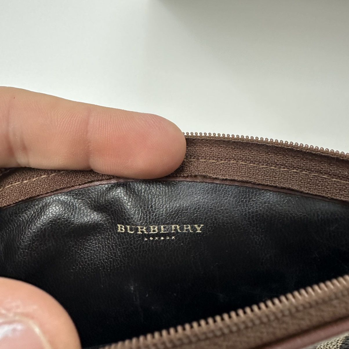 Burberry Vintage Burberry Cosmetic Pouch Bag Size ONE SIZE - 11 Thumbnail
