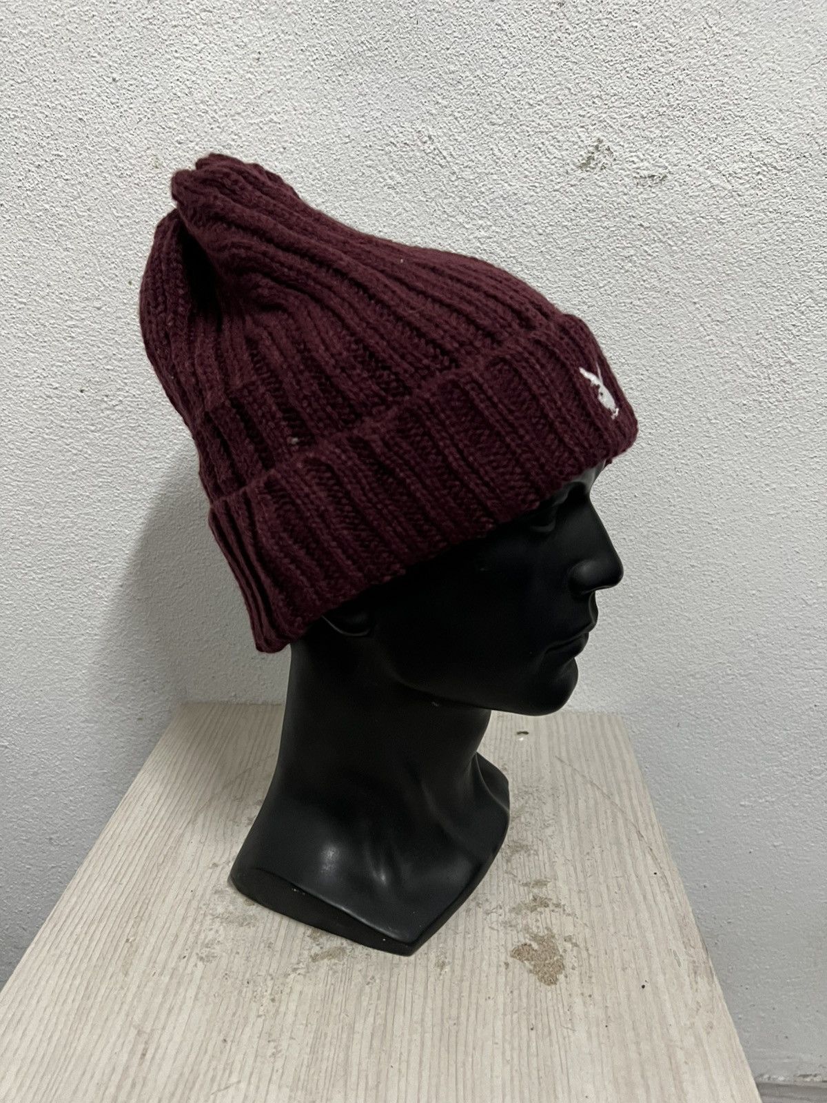 Playboy Vintage playboy Small Logo Beanie Hat Size ONE SIZE - 4 Thumbnail