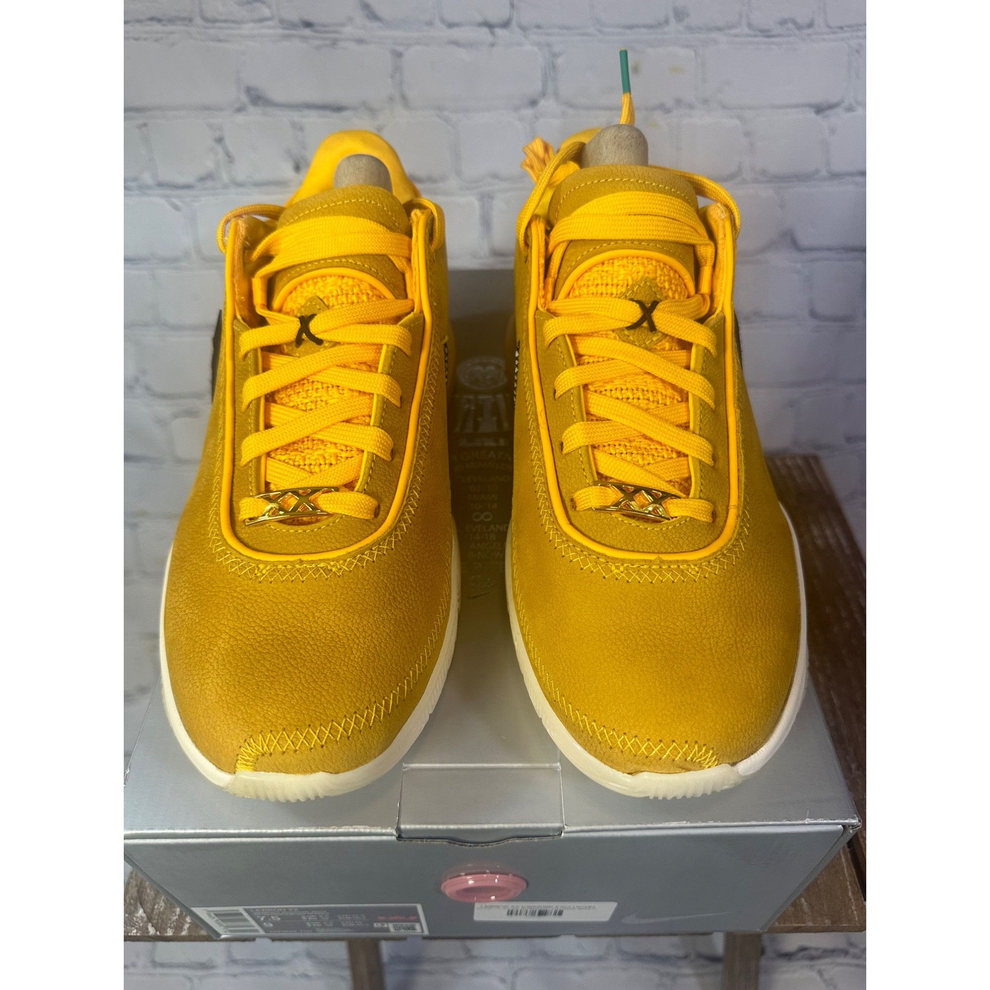 Nike Nike Lebron 20 Unknwn Art Basel South Beast ( Miami Exclusiv Size US 7.5 / EU 40-41 - 3 Thumbnail