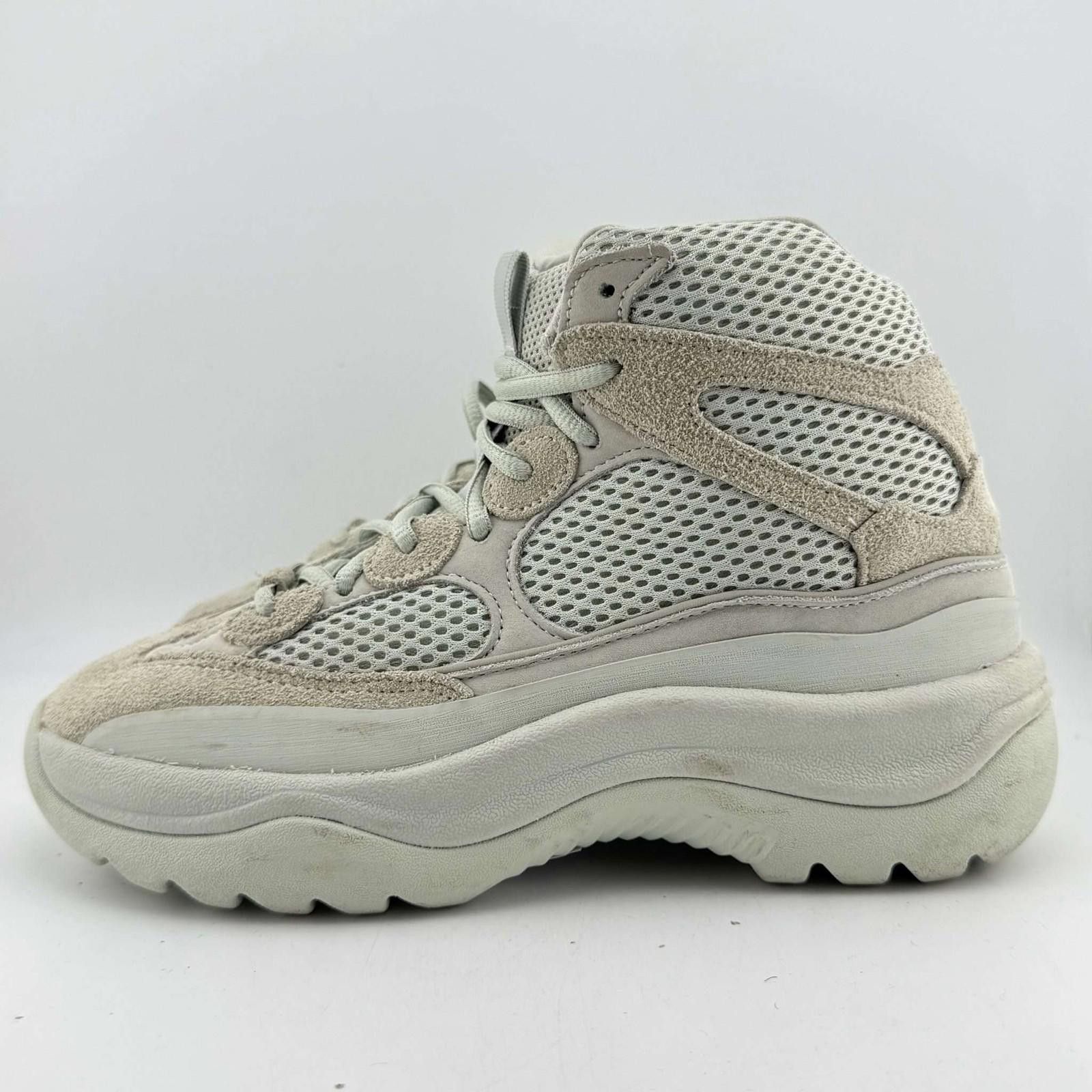 Adidas Adidas Yeezy Desert Boot Salt US 5.5 Used No Box Size US 5.5 / EU 38 - 2 Thumbnail