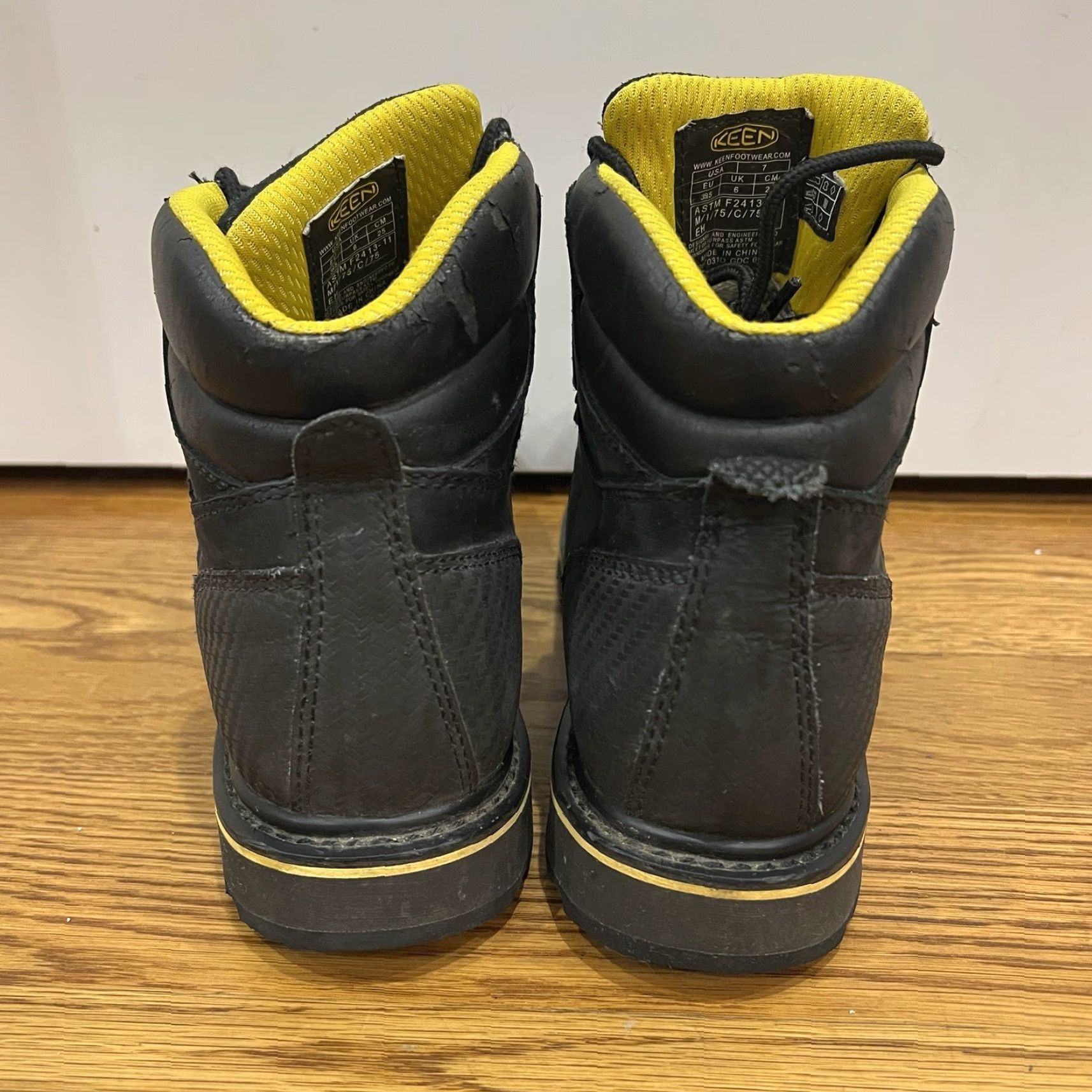 KEEN Keen Mens Logandale Work Boots Steel Toe Black Size 7 (needs Insoles) Size US 7 / EU 40 - 5 Thumbnail