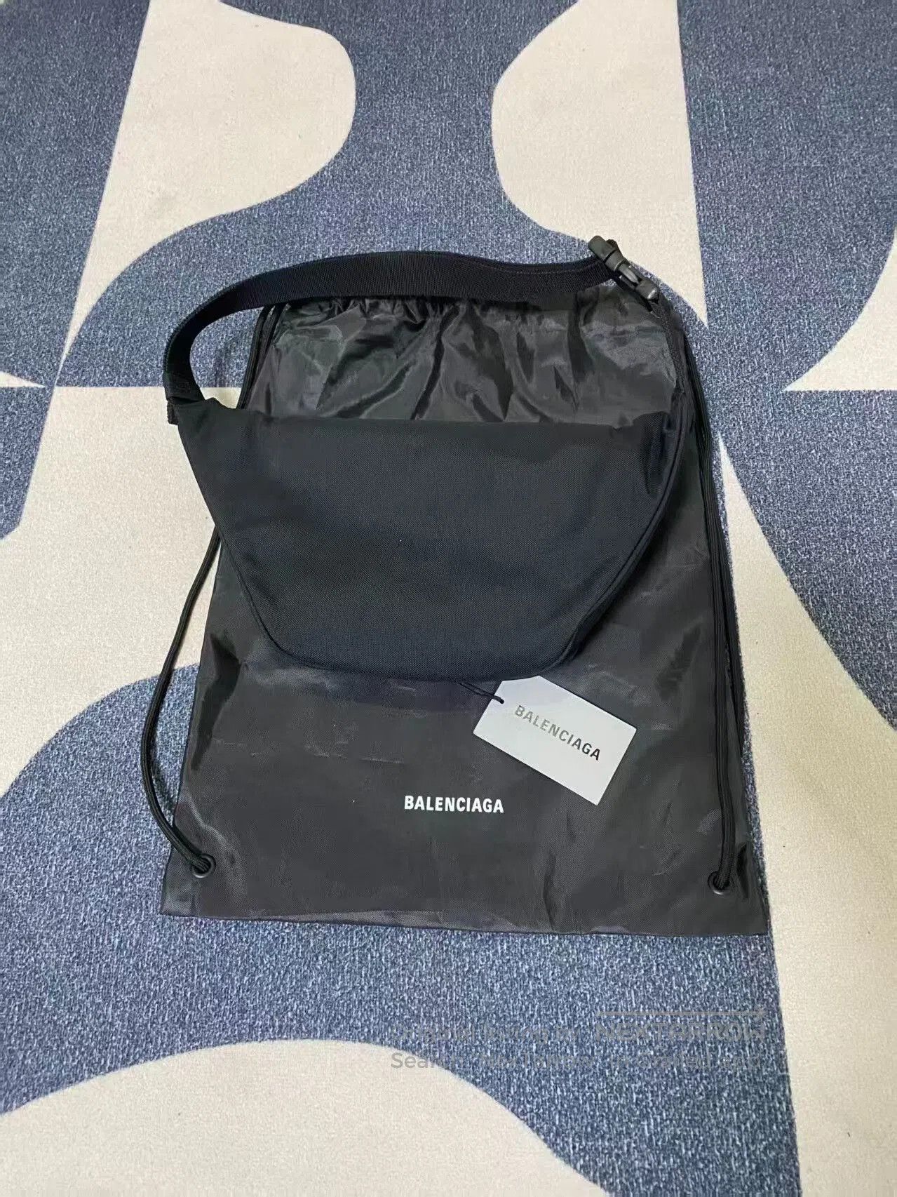 Balenciaga balenciaga explorer logo nylon waist bag. Size ONE SIZE - 2 Thumbnail
